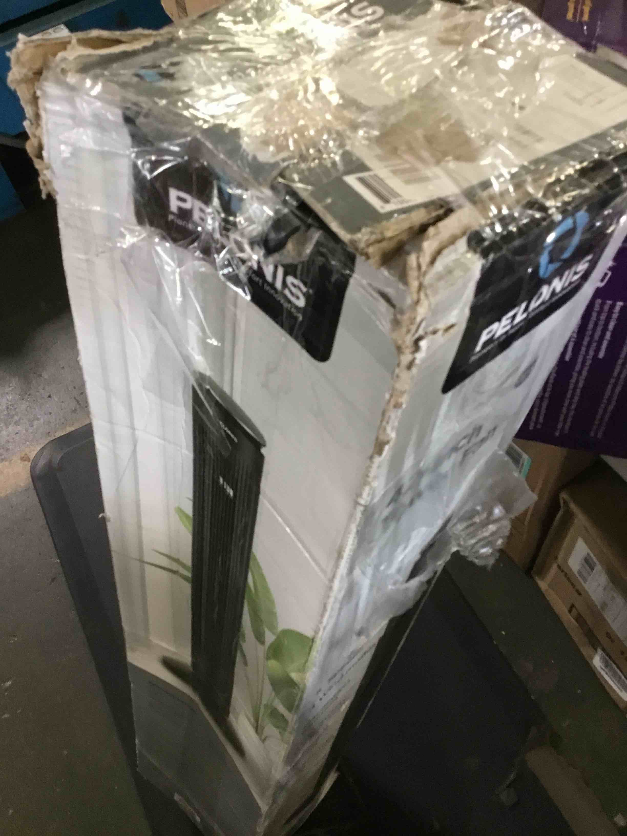 https://s3.amazonaws.com/lotting-images-prod/bidfta/YEL5541852_1696606757654.jpeg