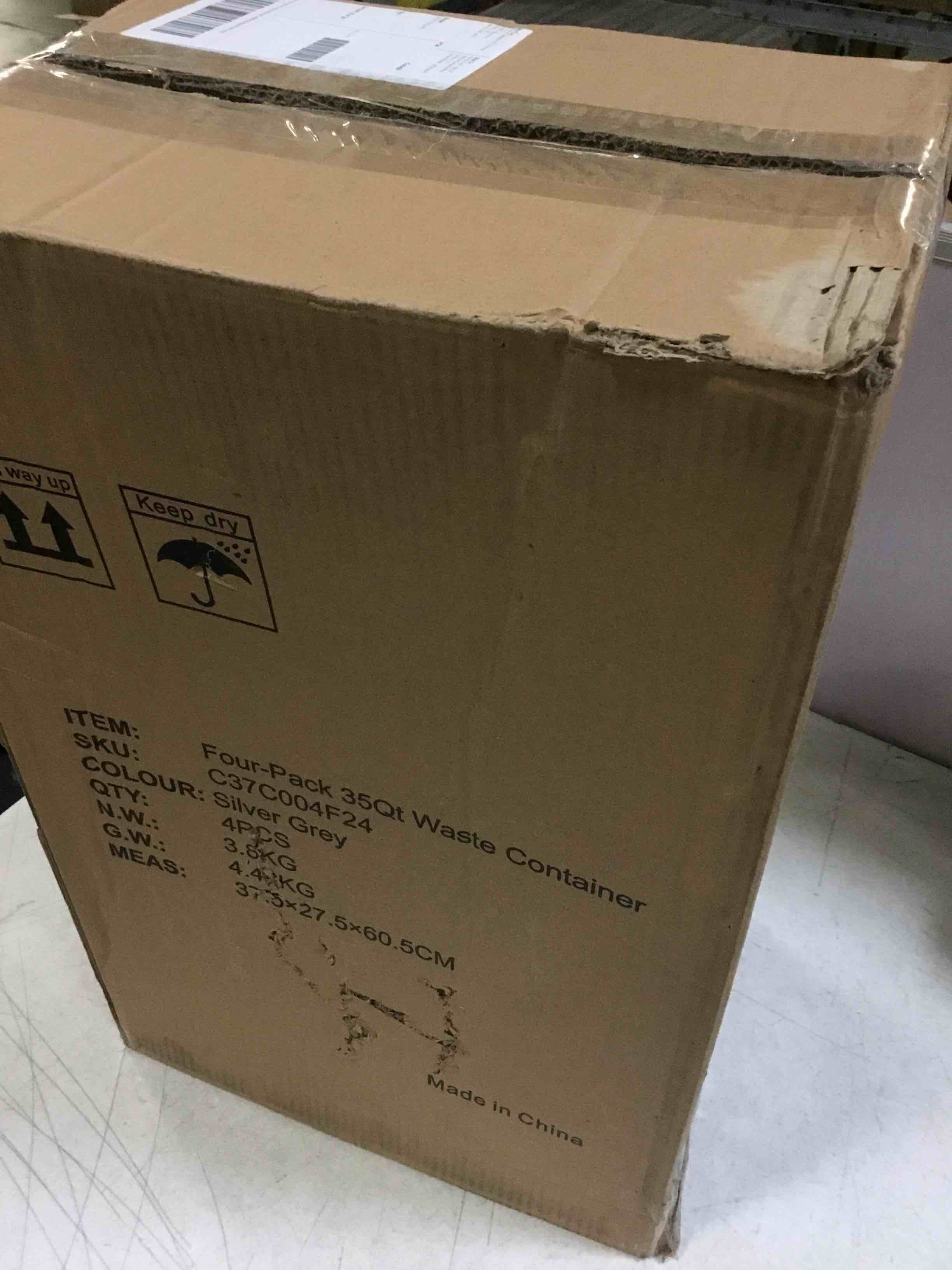 https://s3.amazonaws.com/lotting-images-prod/bidfta/YEL5542001_1696851405624.jpeg