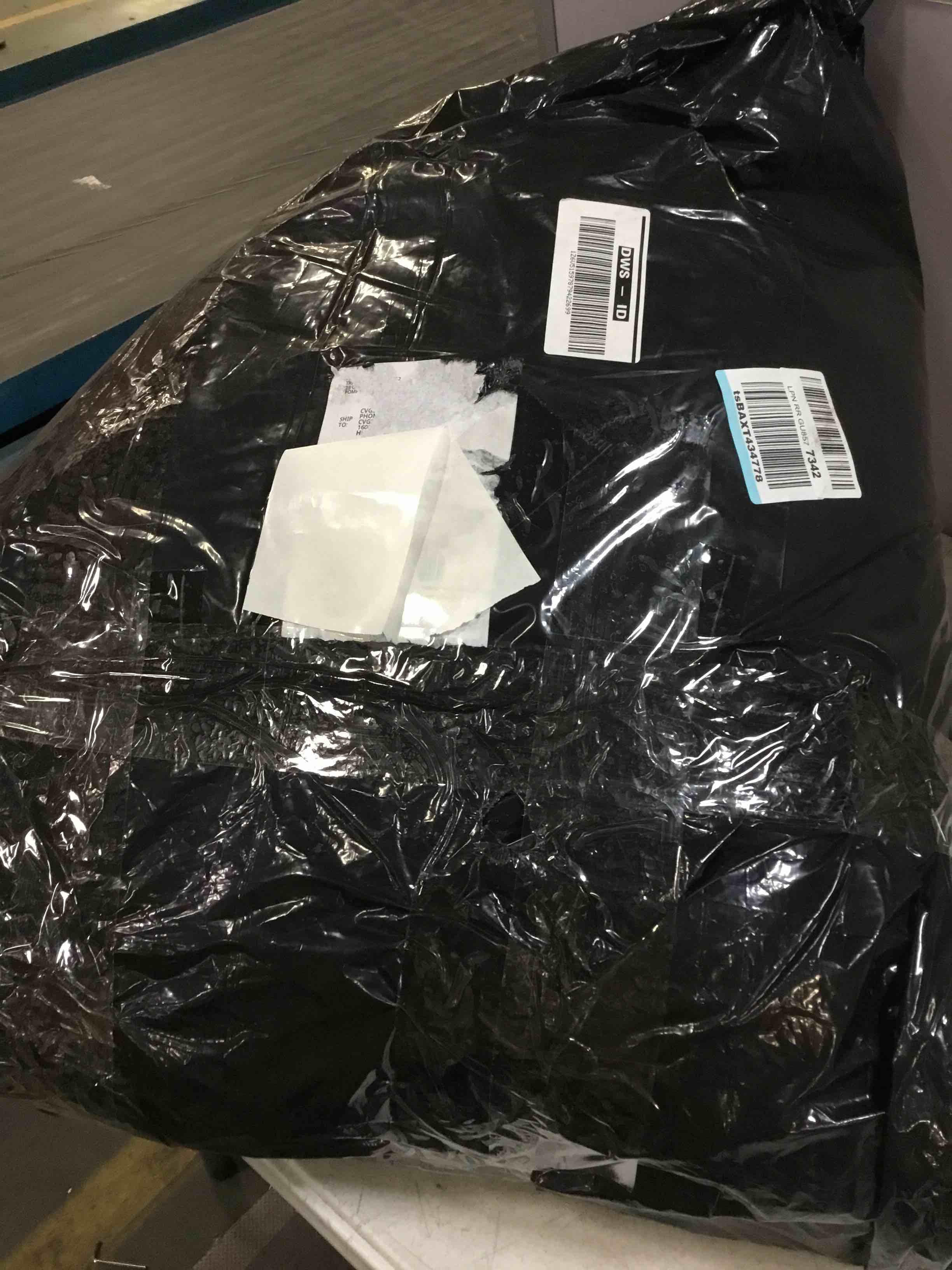 https://s3.amazonaws.com/lotting-images-prod/bidfta/YEL5542064_1696858536751.jpeg