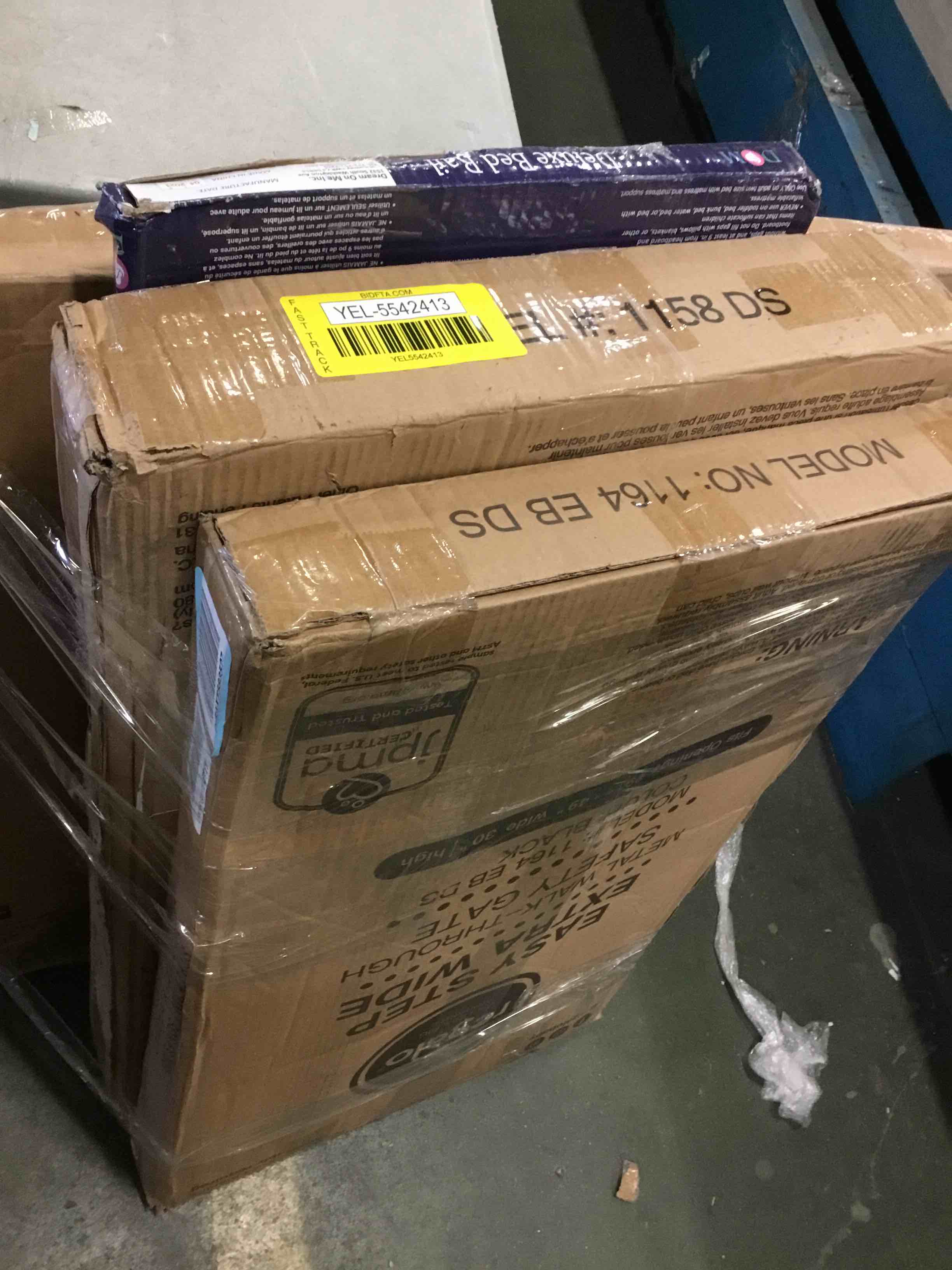 https://s3.amazonaws.com/lotting-images-prod/bidfta/YEL5542413_1696967030785.jpeg