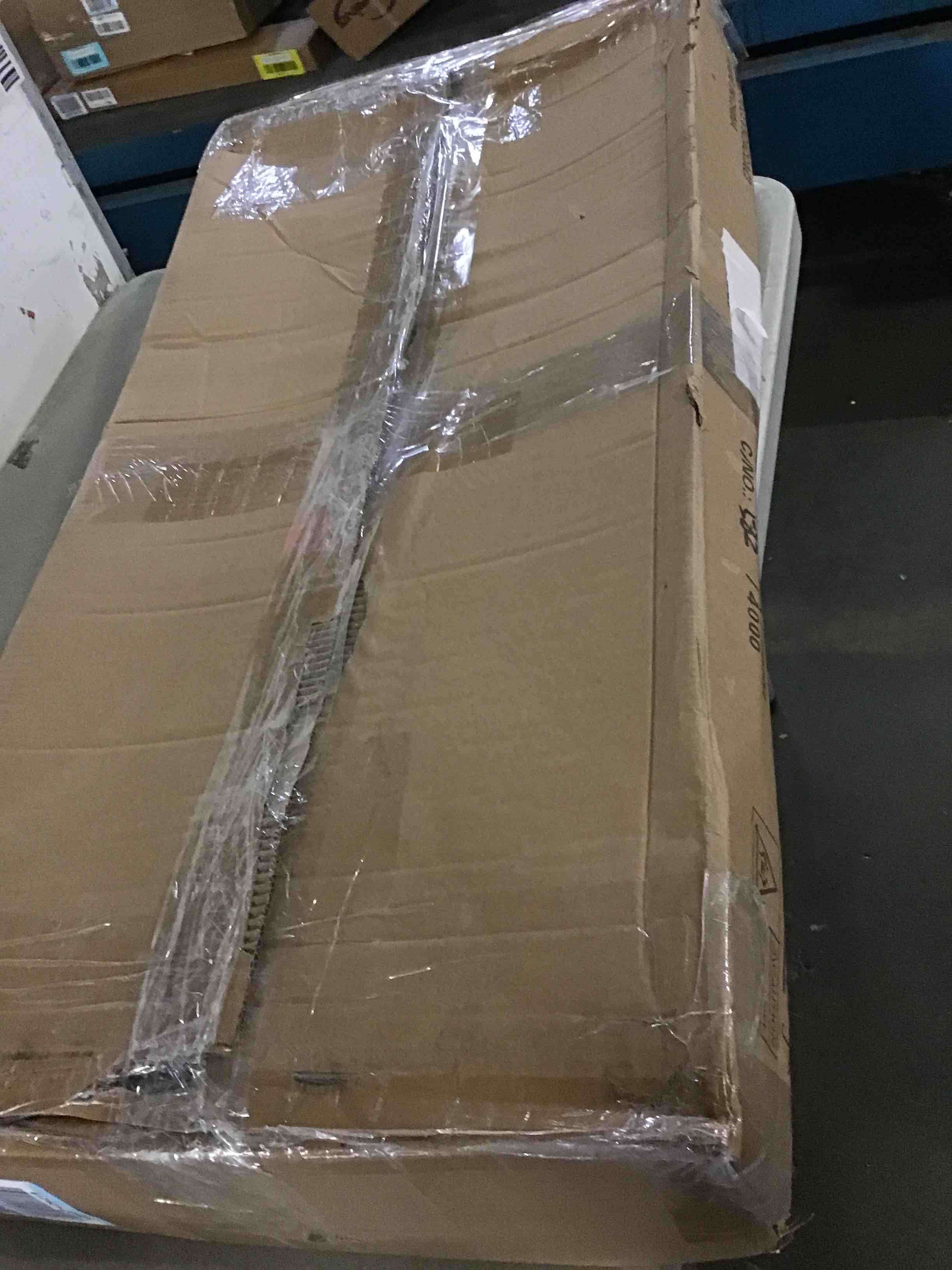 https://s3.amazonaws.com/lotting-images-prod/bidfta/YEL5544904_1696597166536.jpeg