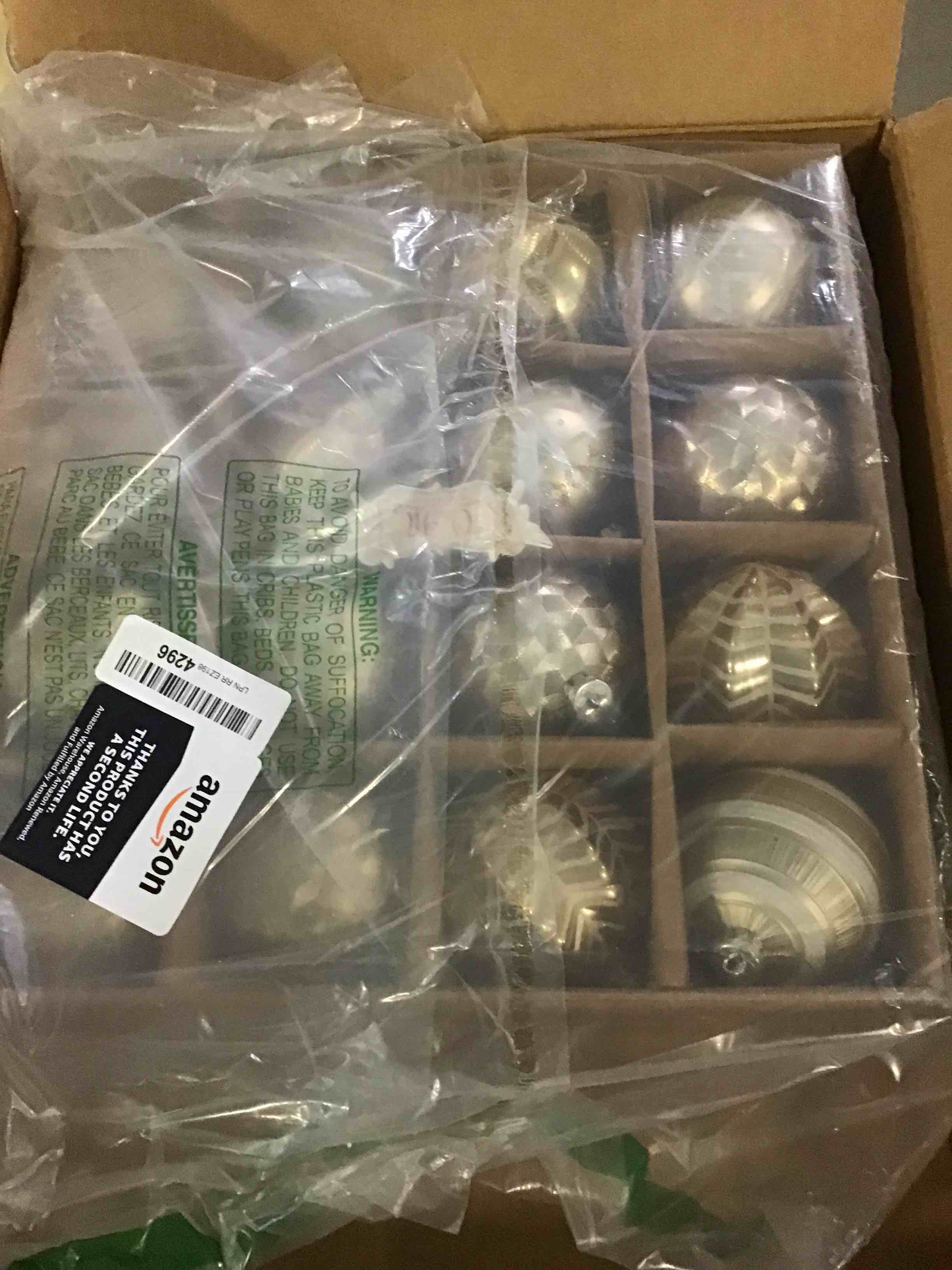 https://s3.amazonaws.com/lotting-images-prod/bidfta/YEL5544957_1696605373288.jpeg