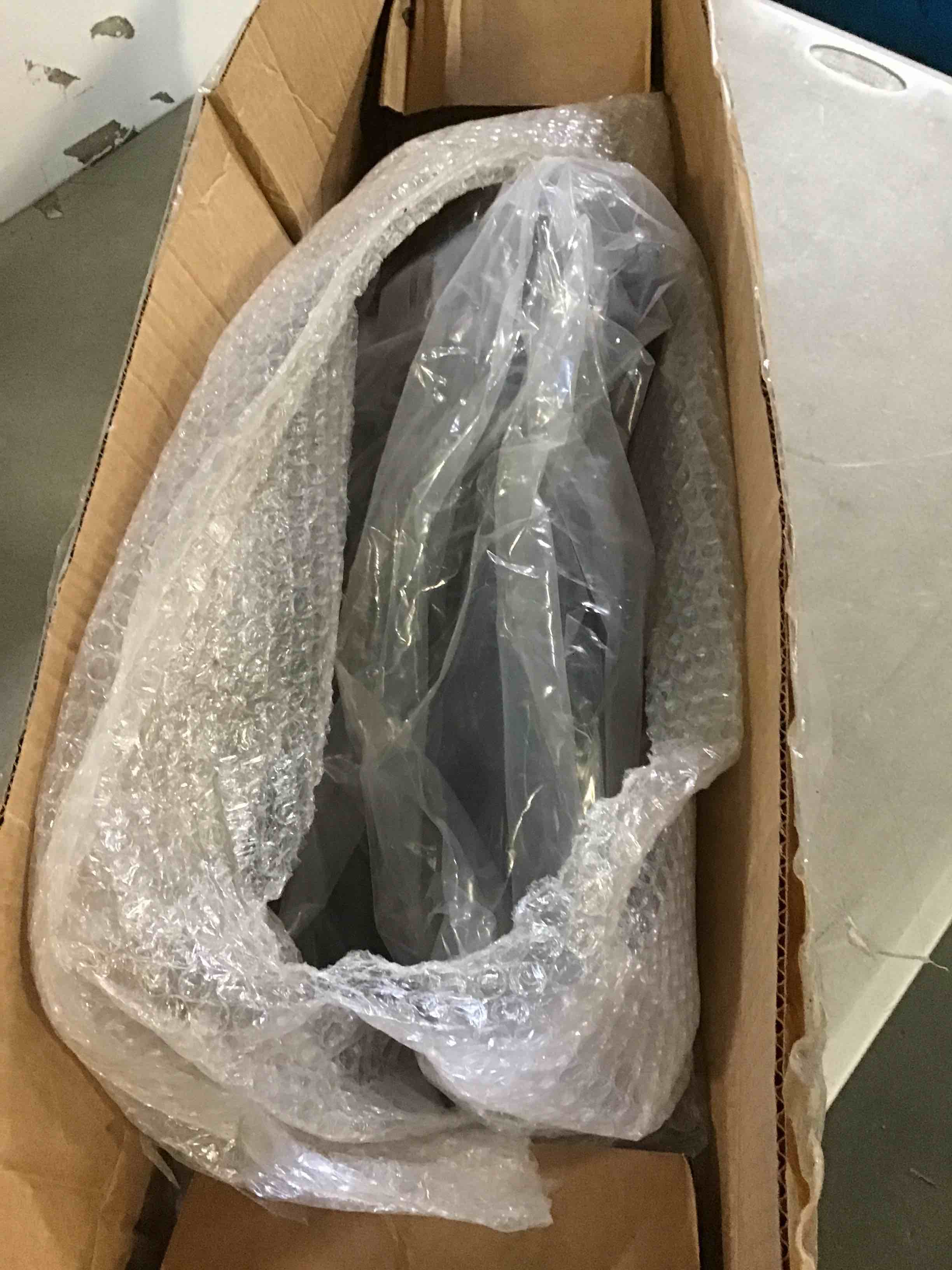 https://s3.amazonaws.com/lotting-images-prod/bidfta/YEL5544985_1696608193845.jpeg