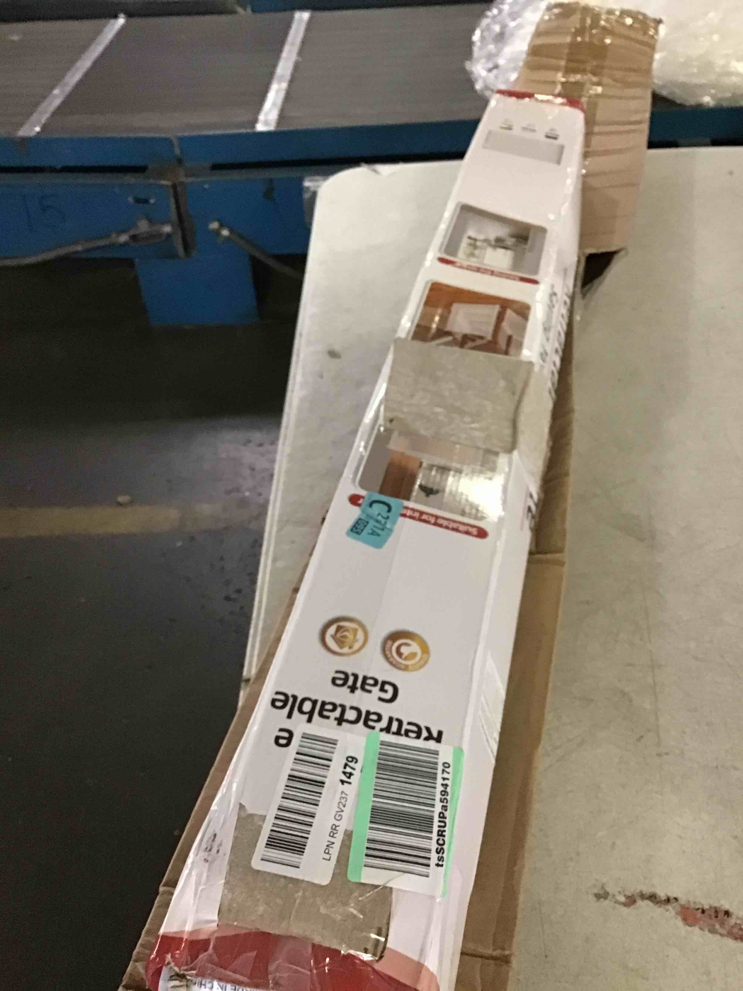 Assorted of  Products for the Maintenance or Decoration of the Home (it can include a variety of sizes and models)