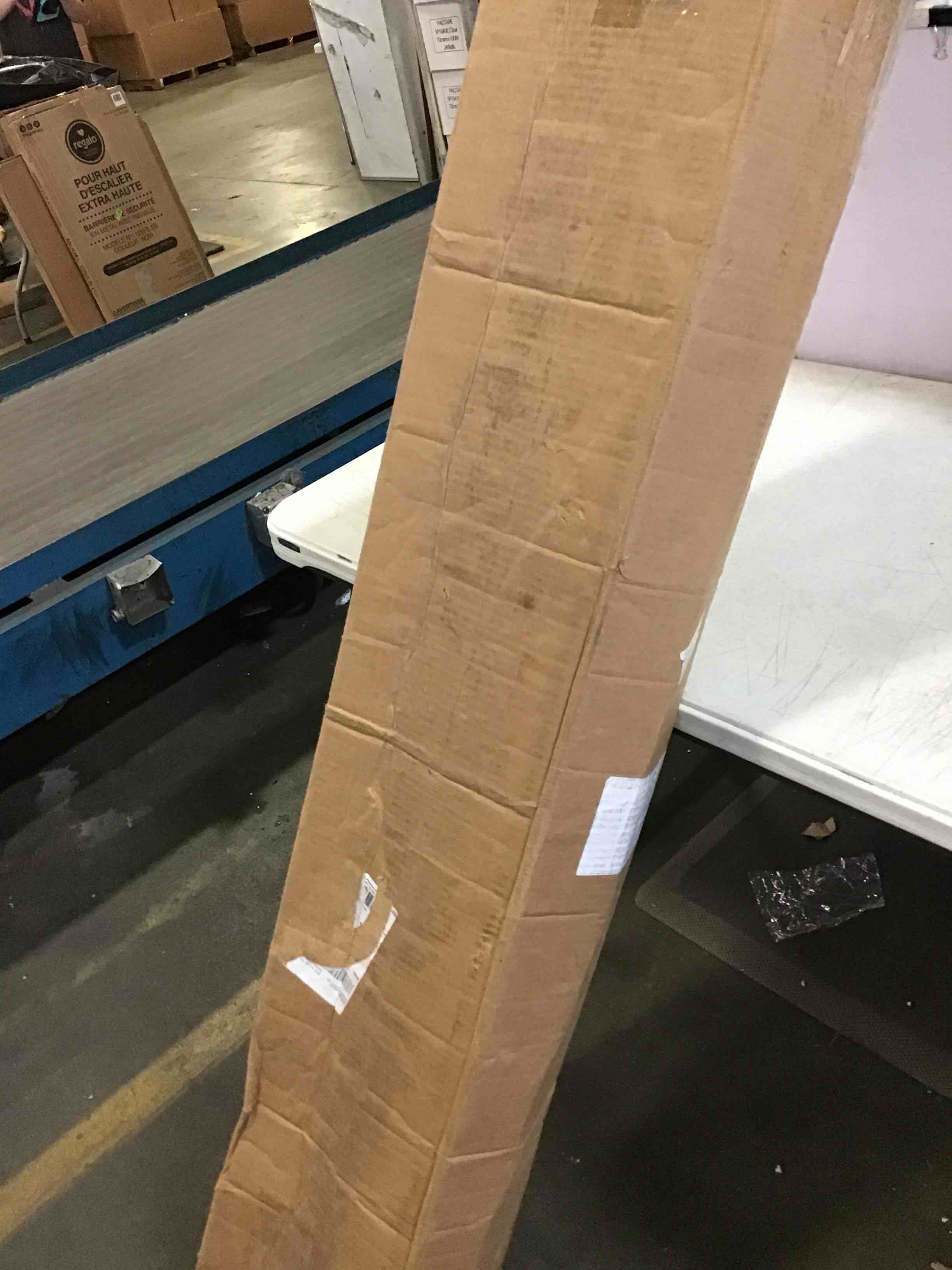 https://s3.amazonaws.com/lotting-images-prod/bidfta/YEL5545391_1697032147108.jpeg