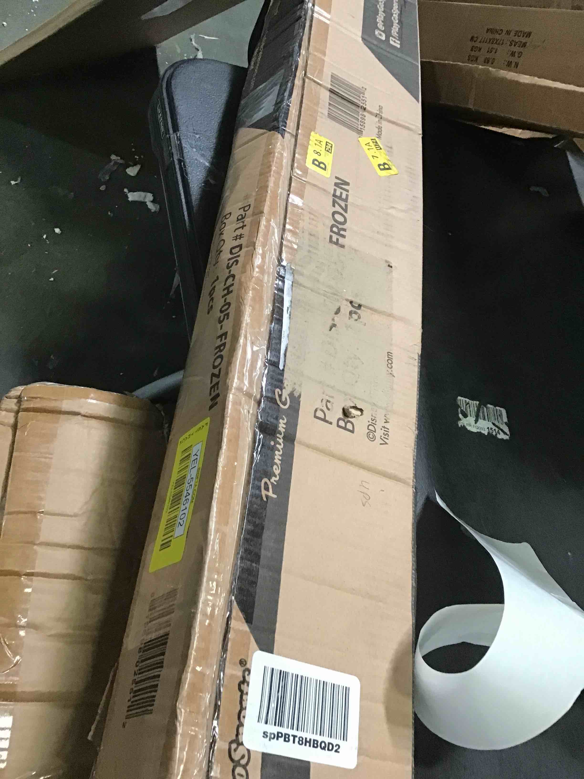 https://s3.amazonaws.com/lotting-images-prod/bidfta/YEL5546102_1696872274340.jpeg