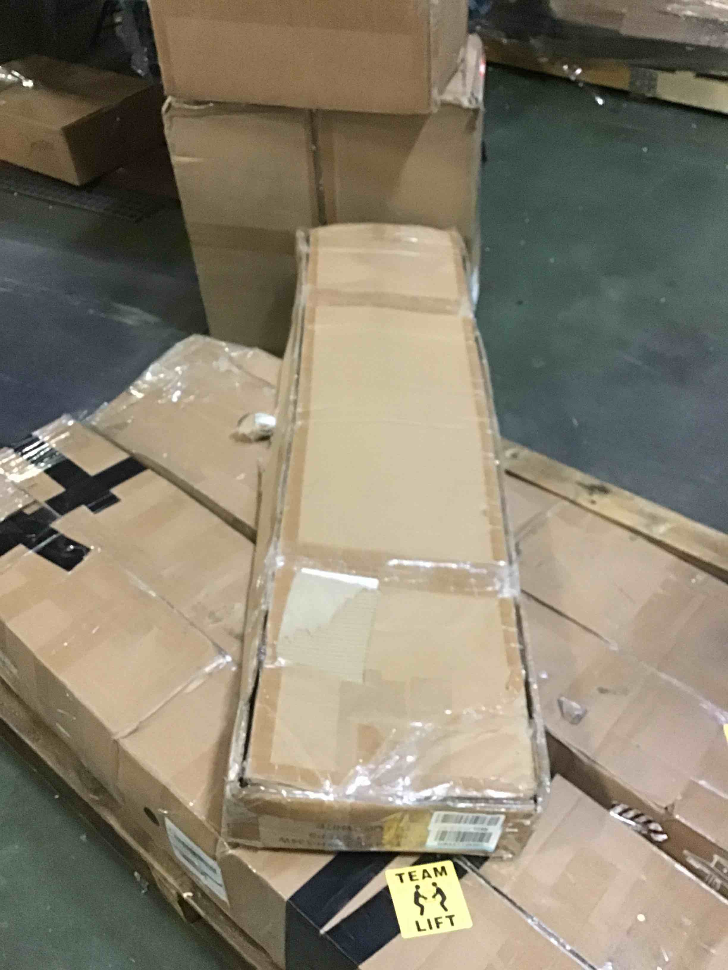 https://s3.amazonaws.com/lotting-images-prod/bidfta/YEL5547402_1697808311344.jpeg