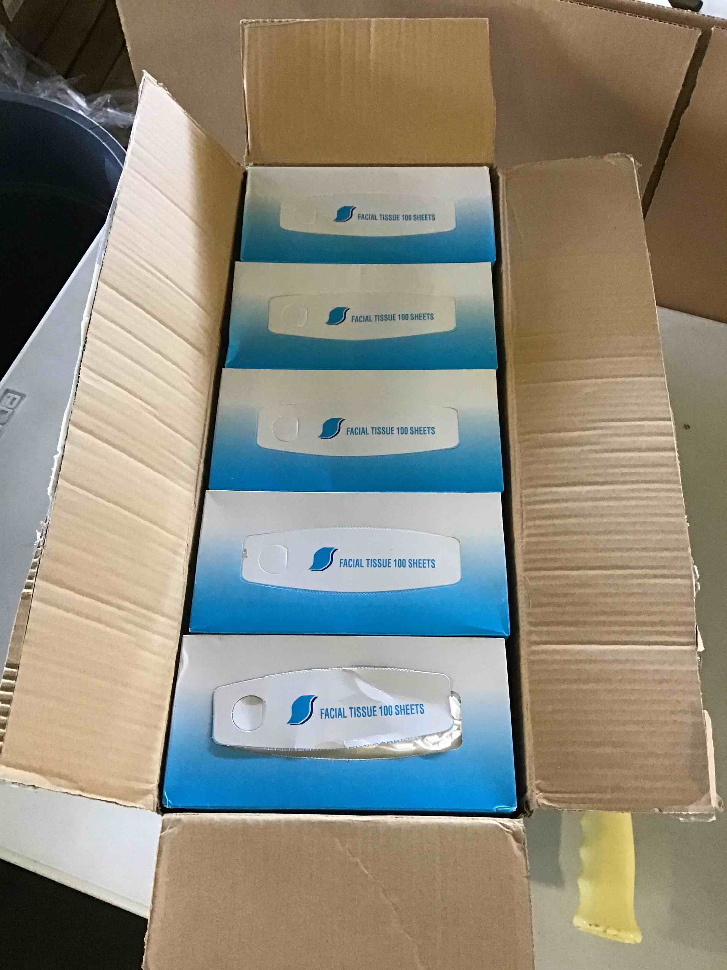 https://s3.amazonaws.com/lotting-images-prod/bidfta/YEL5547658_1696614733542.jpeg