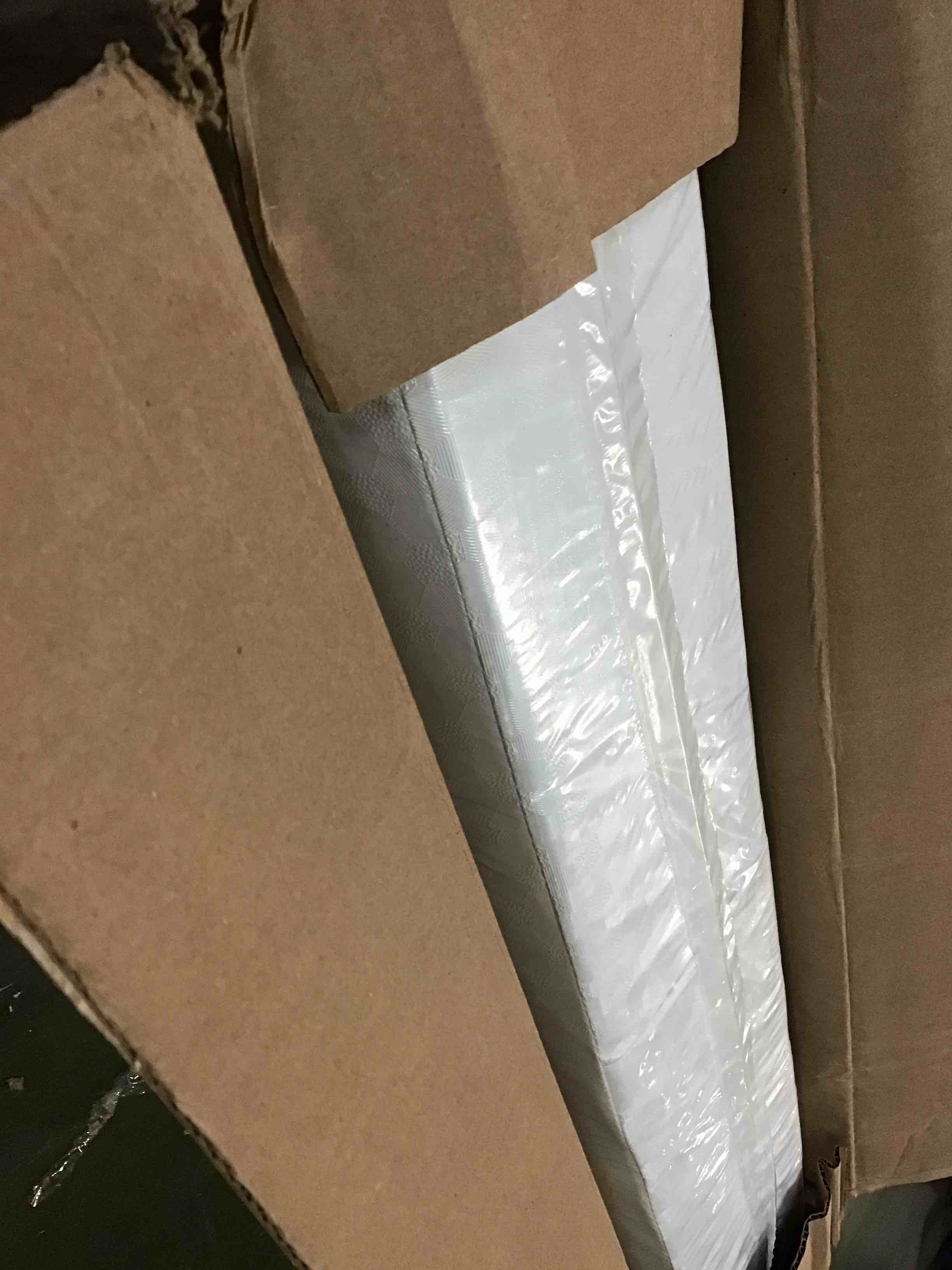 https://s3.amazonaws.com/lotting-images-prod/bidfta/YEL5549401_1698078581011.jpeg