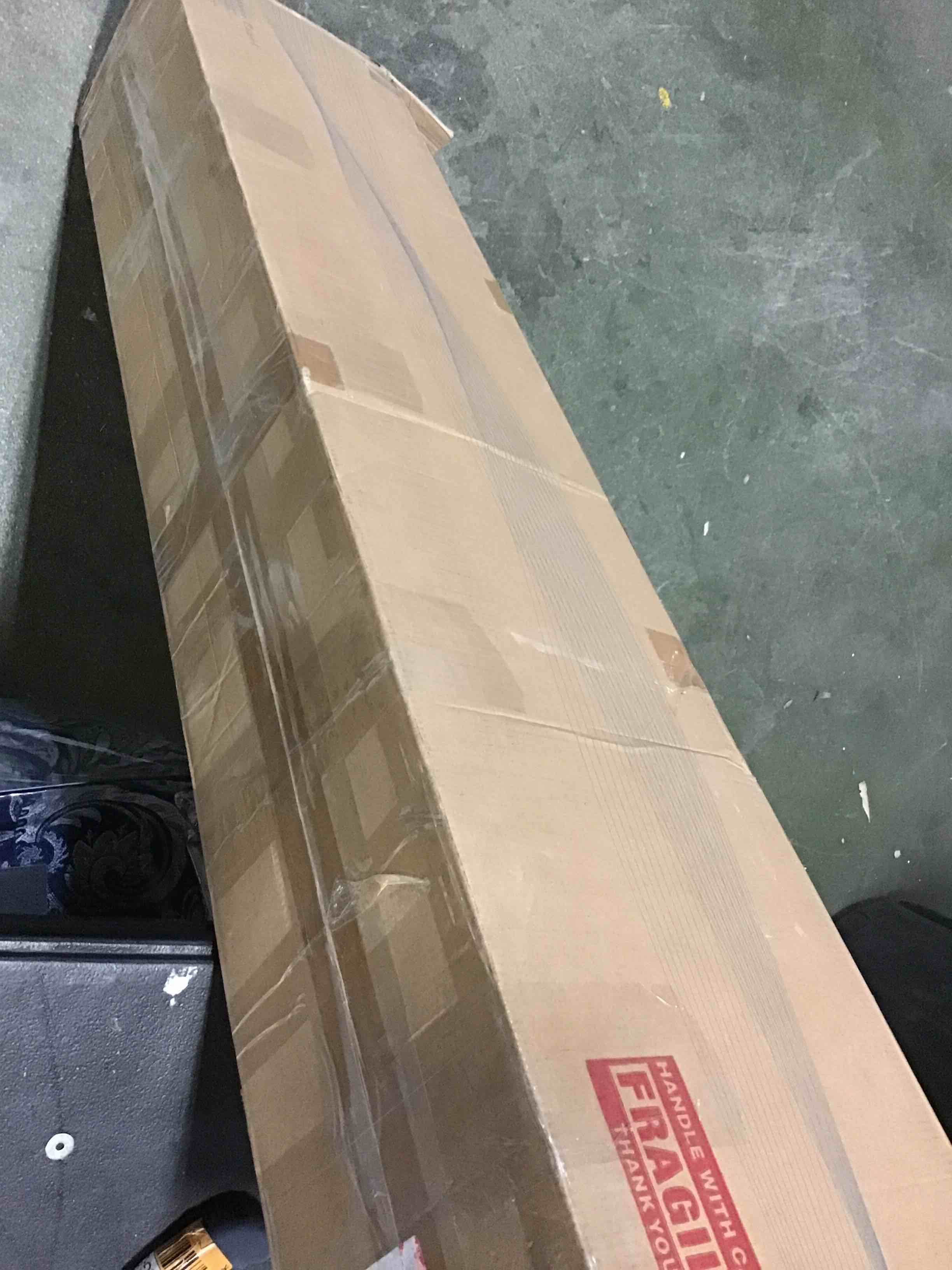 https://s3.amazonaws.com/lotting-images-prod/bidfta/YEL5549958_1698409752604.jpeg