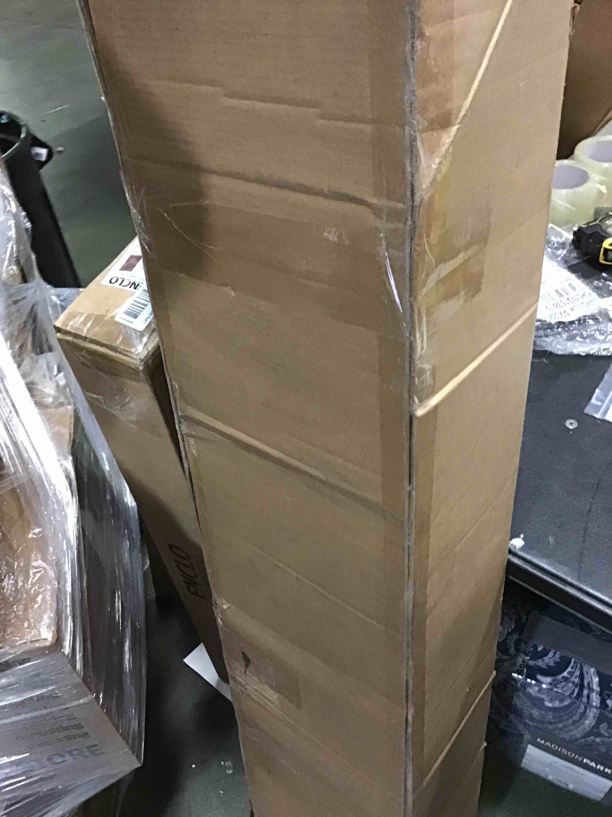 https://s3.amazonaws.com/lotting-images-prod/bidfta/YEL5549971_1698411452022.jpeg