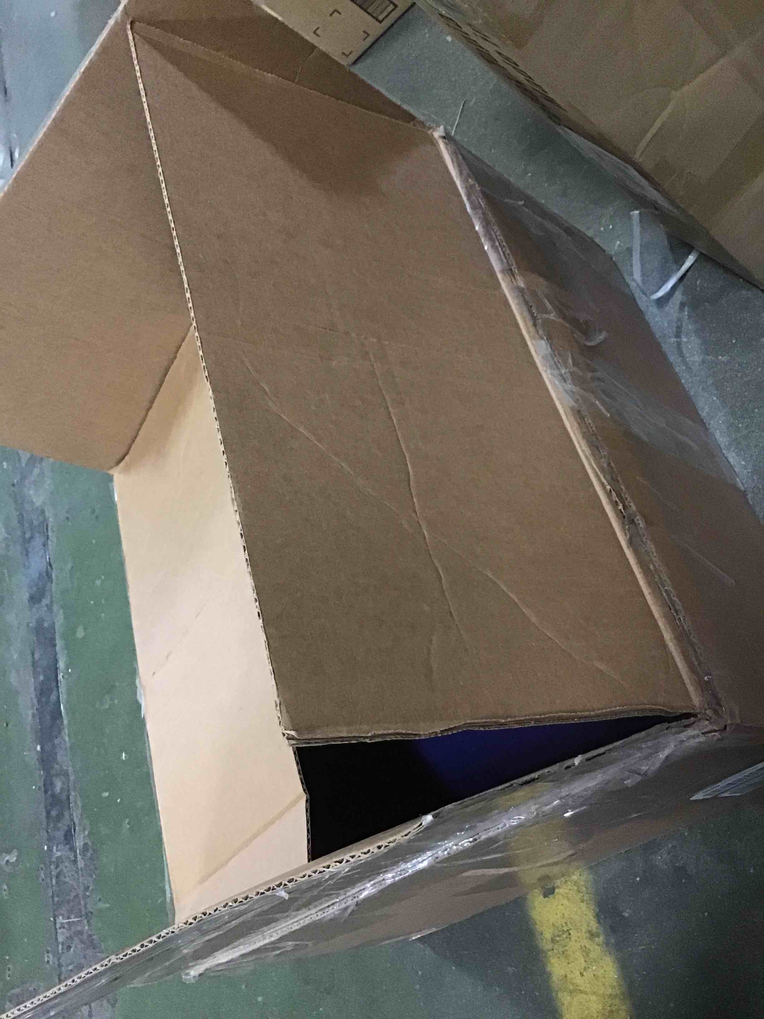 https://s3.amazonaws.com/lotting-images-prod/bidfta/YEL5550040_1698423744965.jpeg
