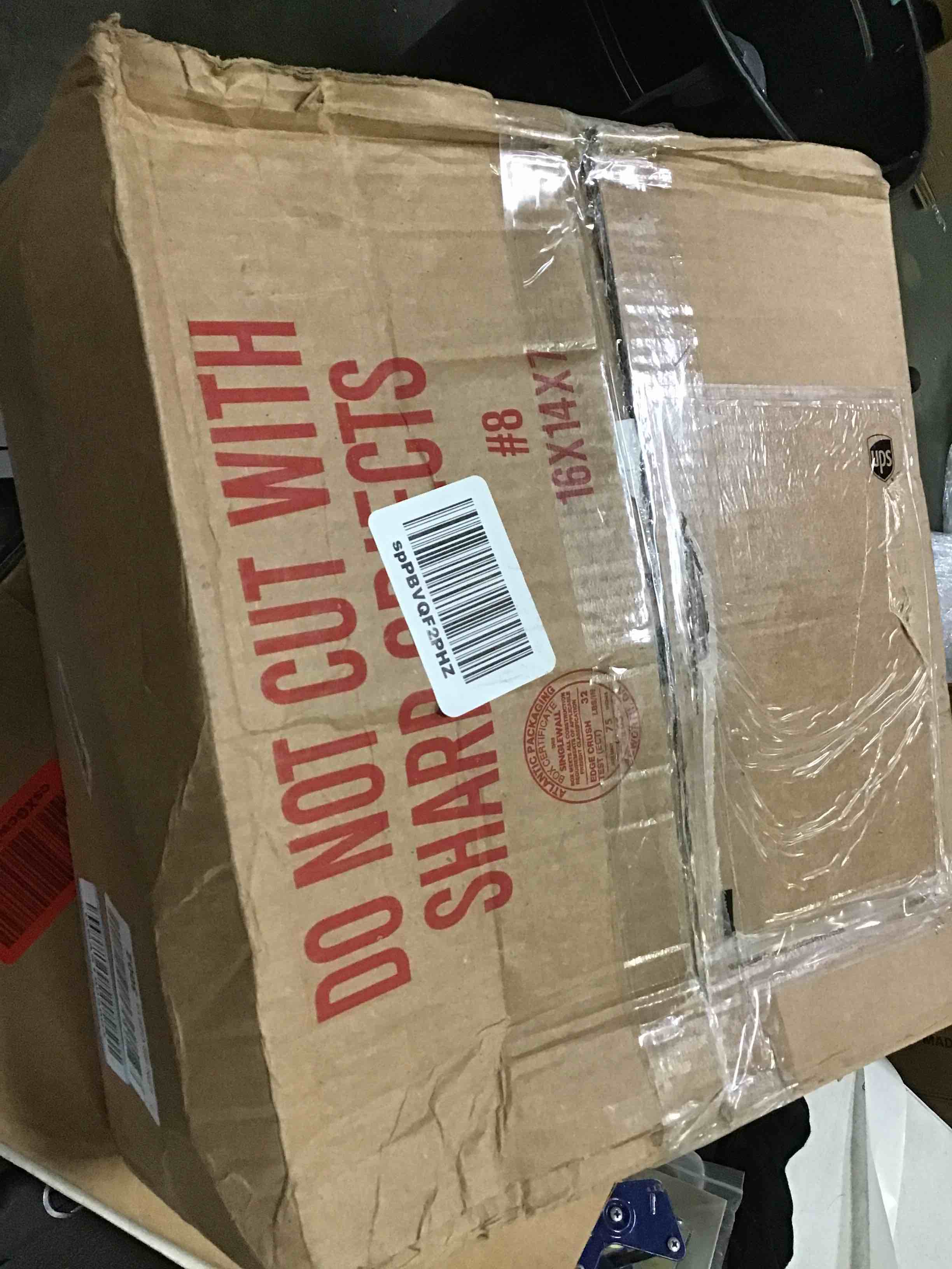 https://s3.amazonaws.com/lotting-images-prod/bidfta/YEL5550091_1698432279567.jpeg