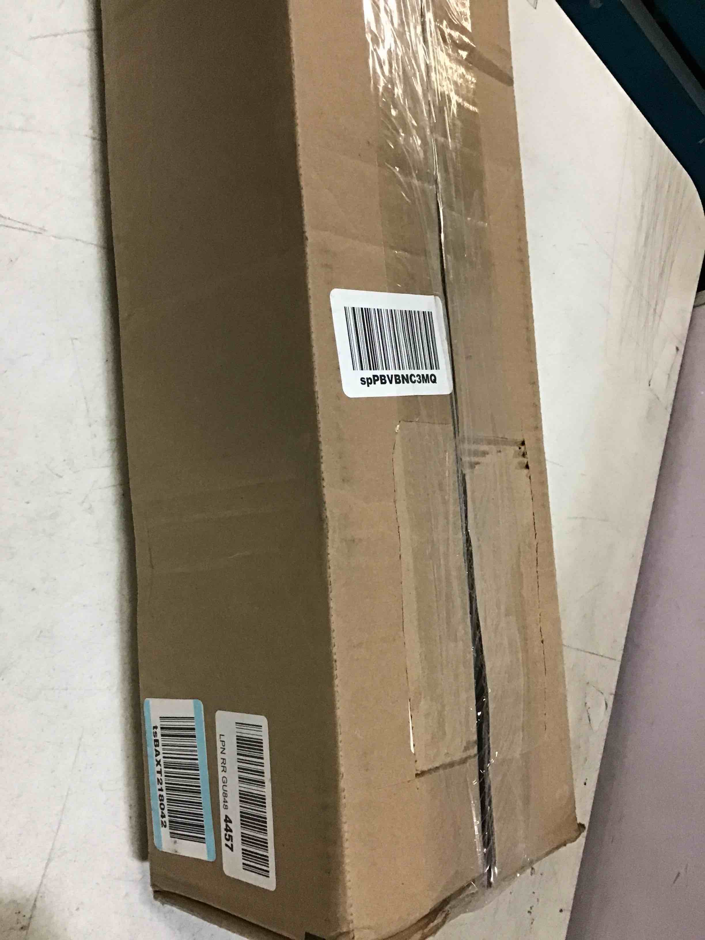 https://s3.amazonaws.com/lotting-images-prod/bidfta/YEL5550527_1696357803882.jpeg