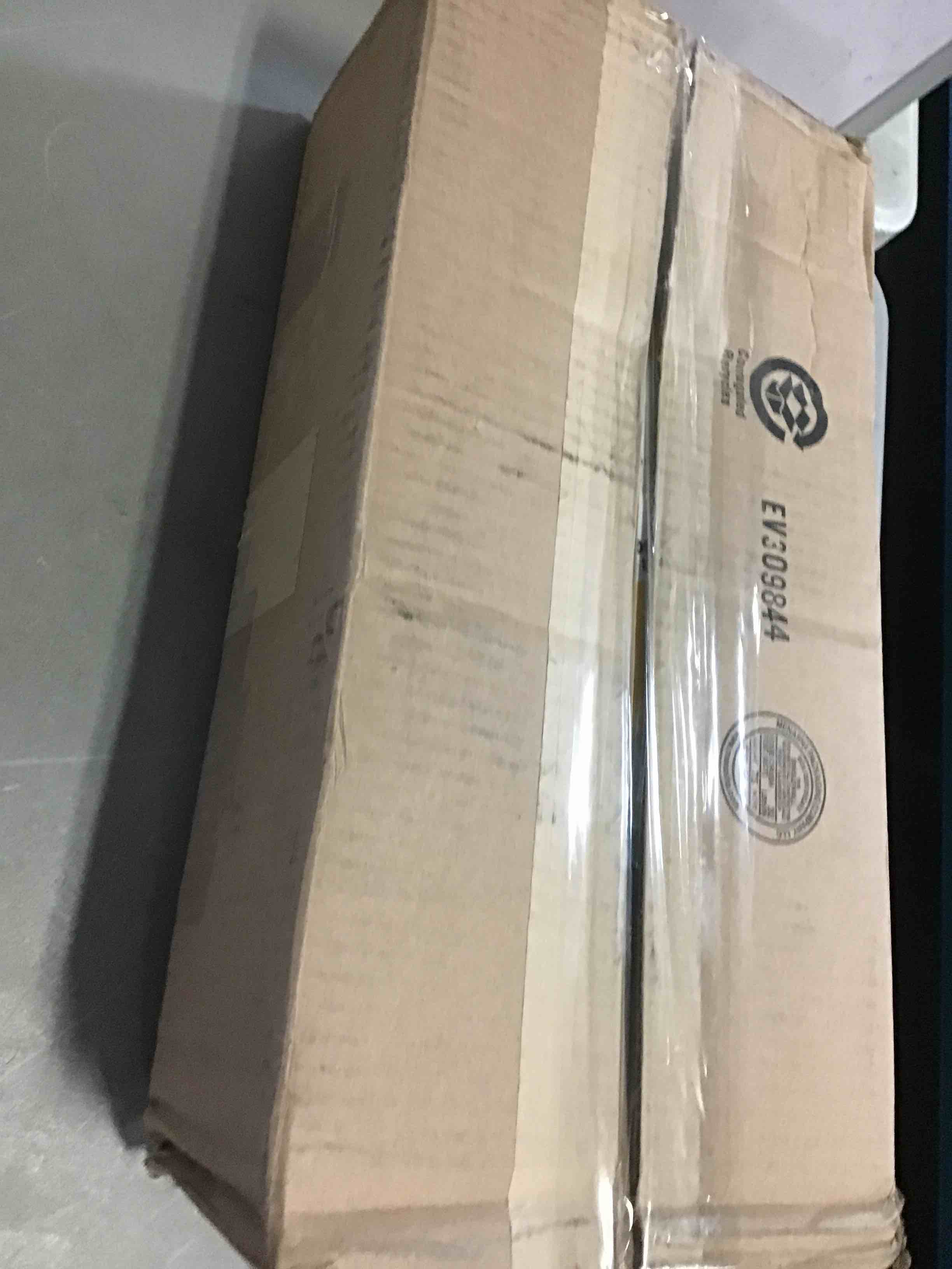 https://s3.amazonaws.com/lotting-images-prod/bidfta/YEL5551290_1696945923105.jpeg