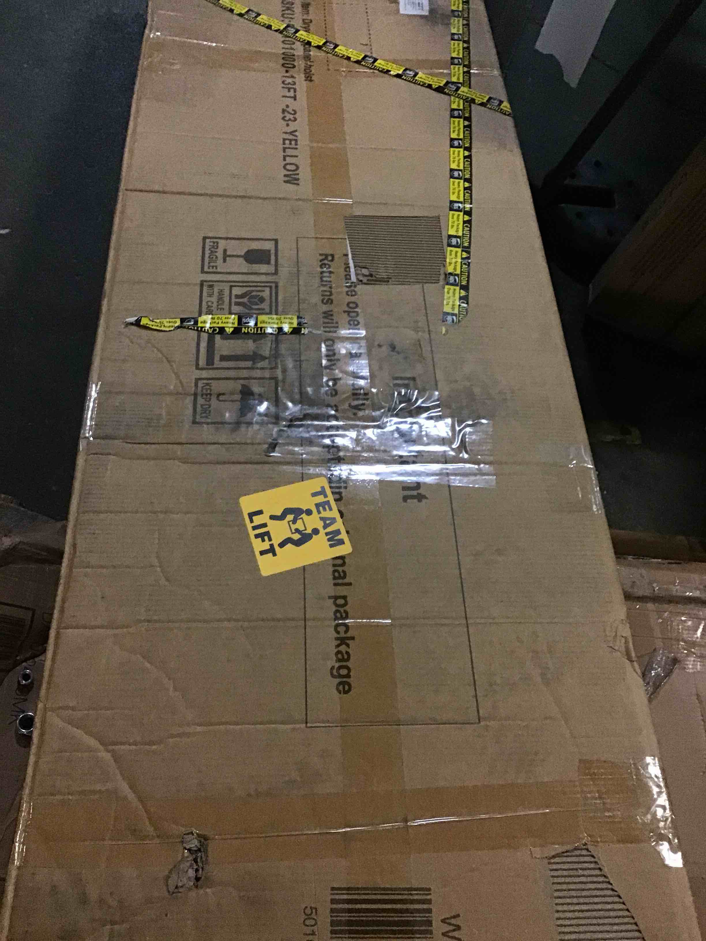https://s3.amazonaws.com/lotting-images-prod/bidfta/YEL5551424_1697024459032.jpeg