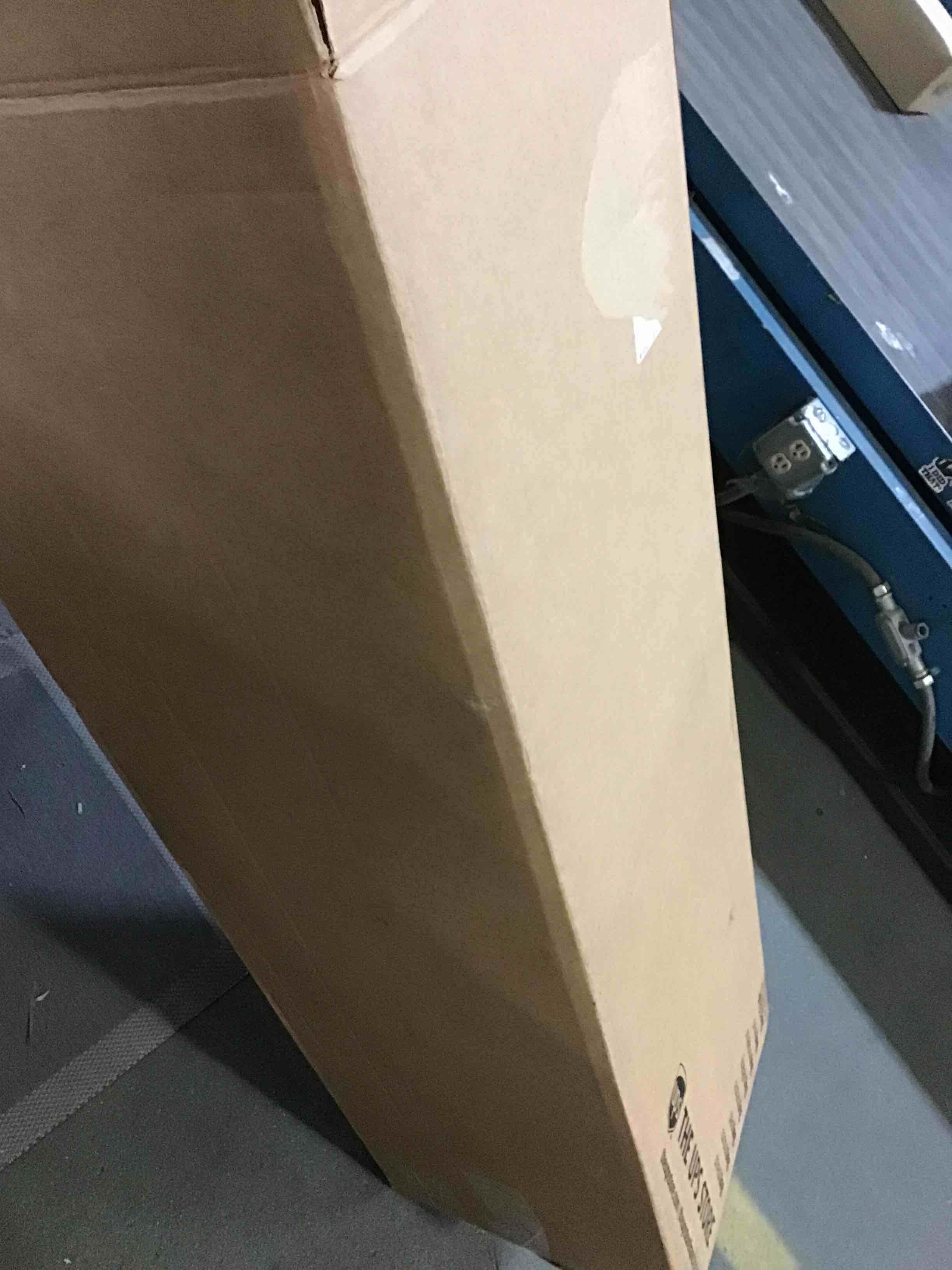 https://s3.amazonaws.com/lotting-images-prod/bidfta/YEL5551692_1697114924957.jpeg