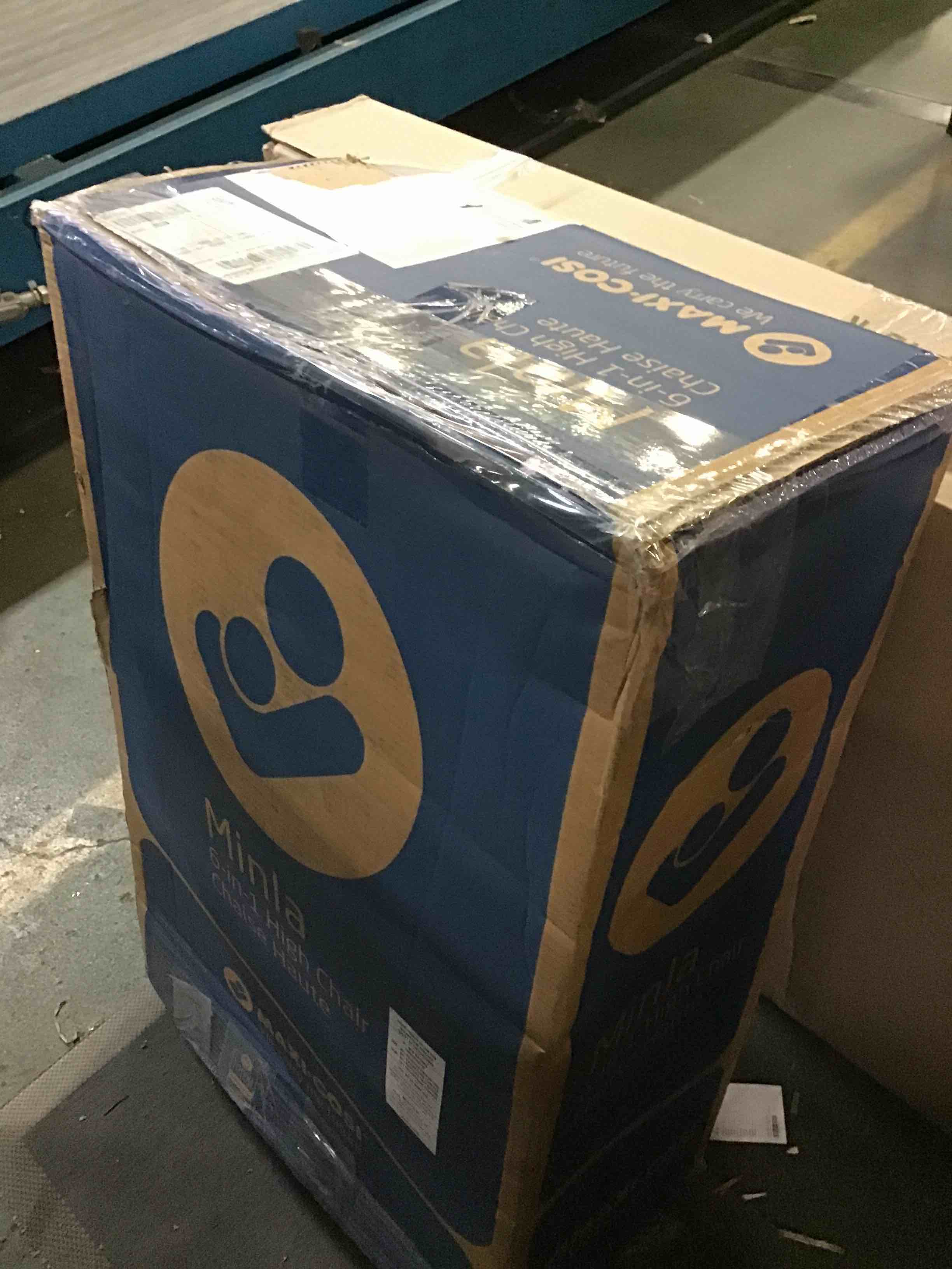 https://s3.amazonaws.com/lotting-images-prod/bidfta/YEL5551753_1697124651314.jpeg