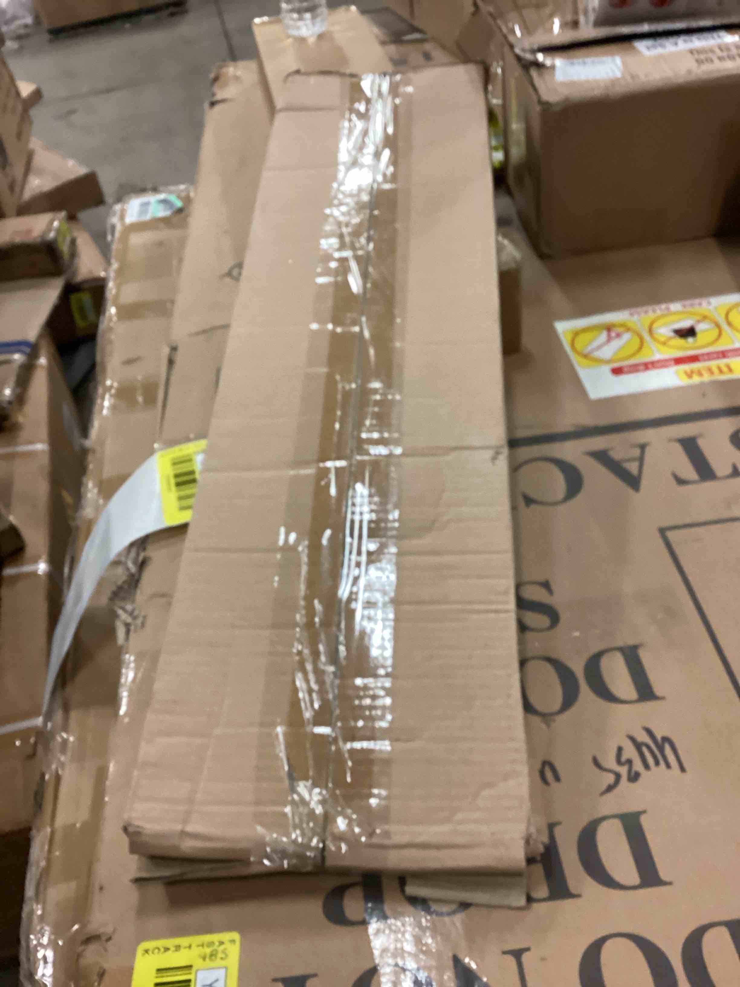 https://s3.amazonaws.com/lotting-images-prod/bidfta/YEL5554180_1700676841344.jpeg