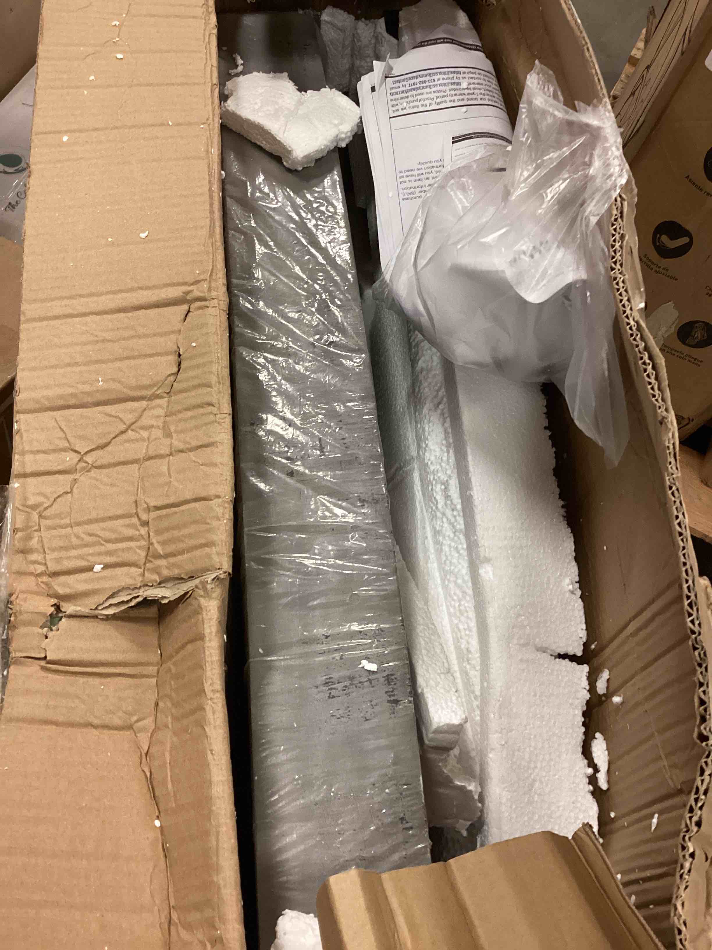 https://s3.amazonaws.com/lotting-images-prod/bidfta/YEL5554578_1700582002035.jpeg