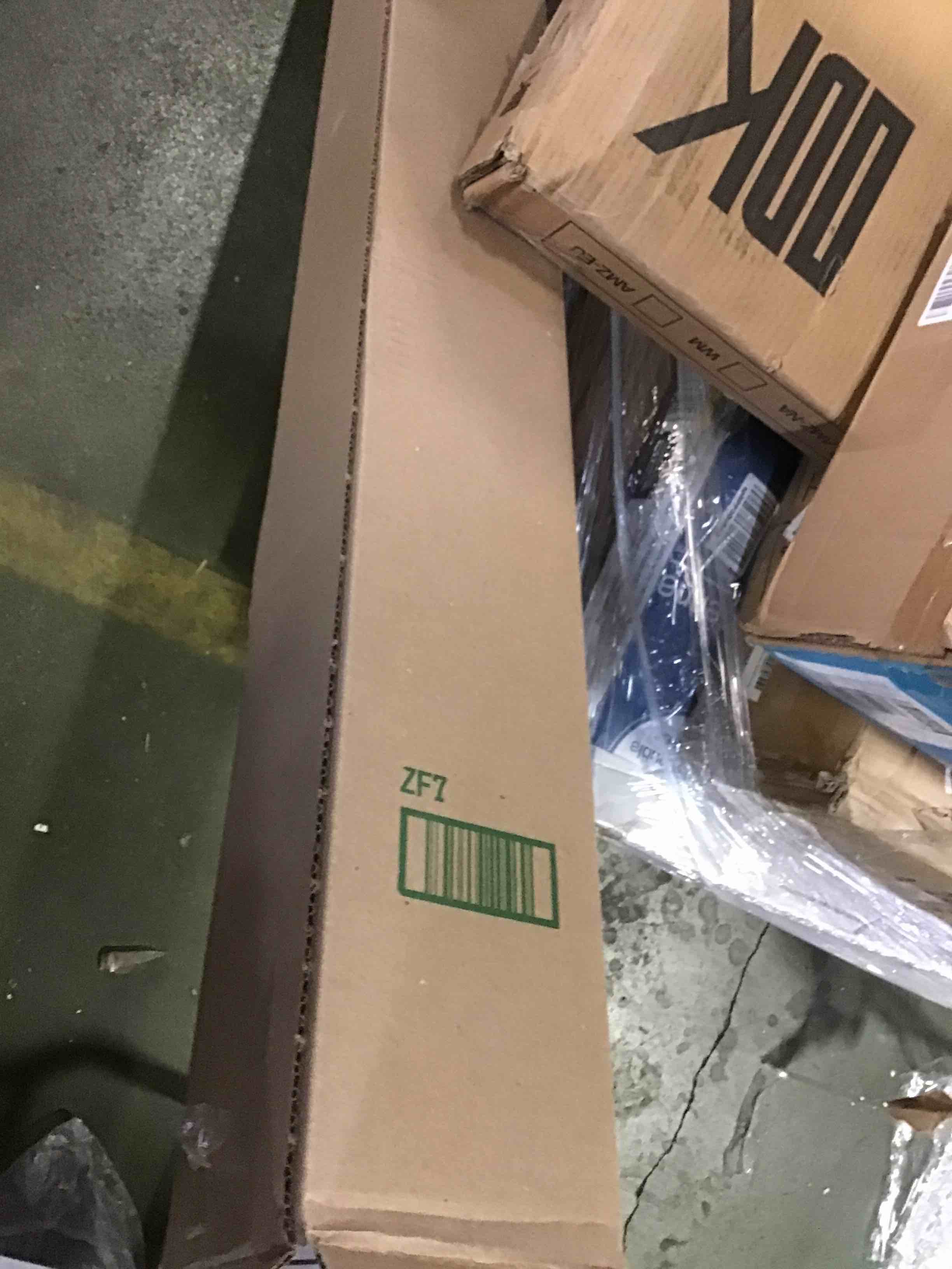 https://s3.amazonaws.com/lotting-images-prod/bidfta/YEL5577909_1697123524036.jpeg