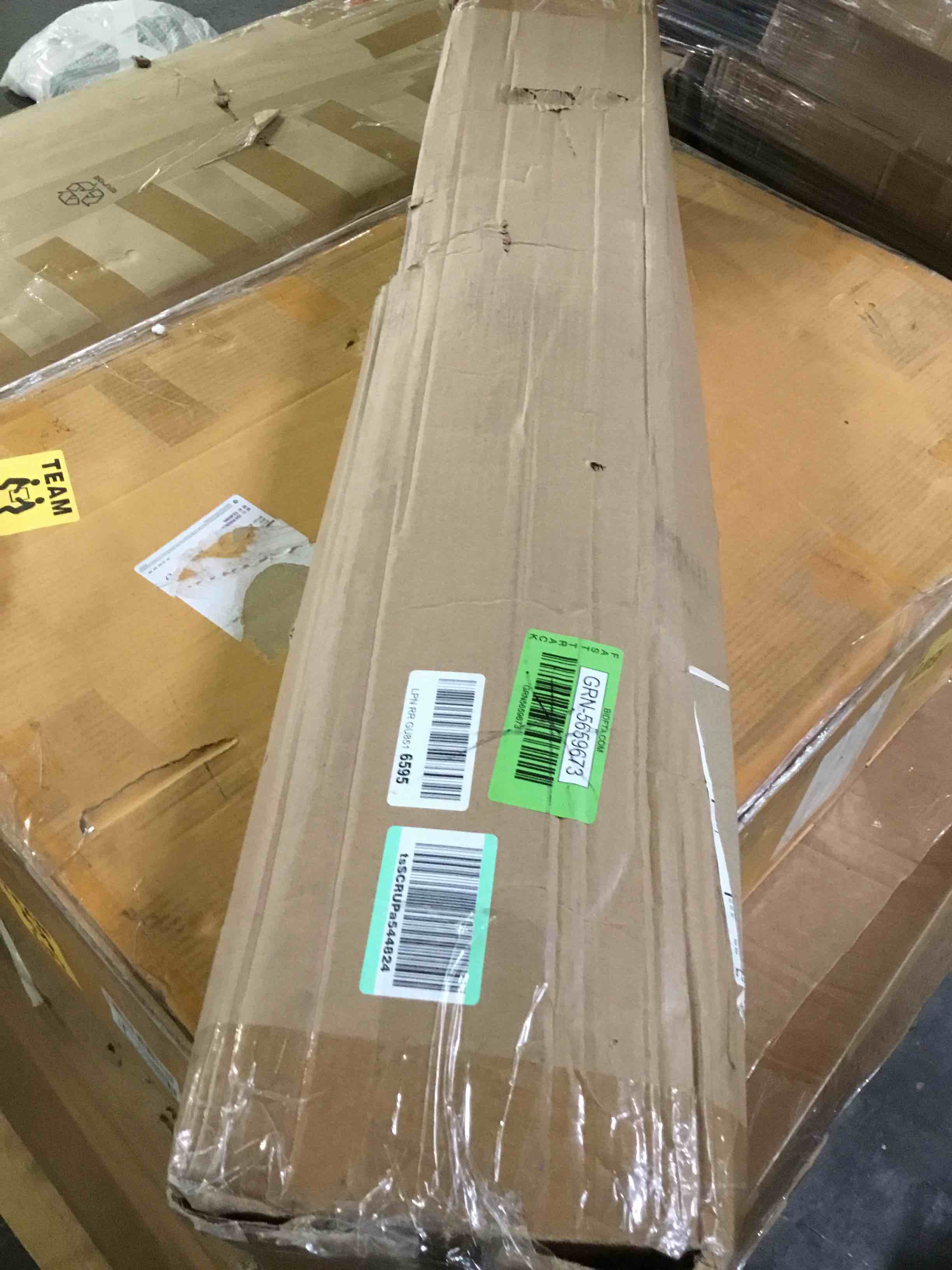https://s3.amazonaws.com/lotting-images-prod/bidfta/YEL5578740_1697722783328.jpeg