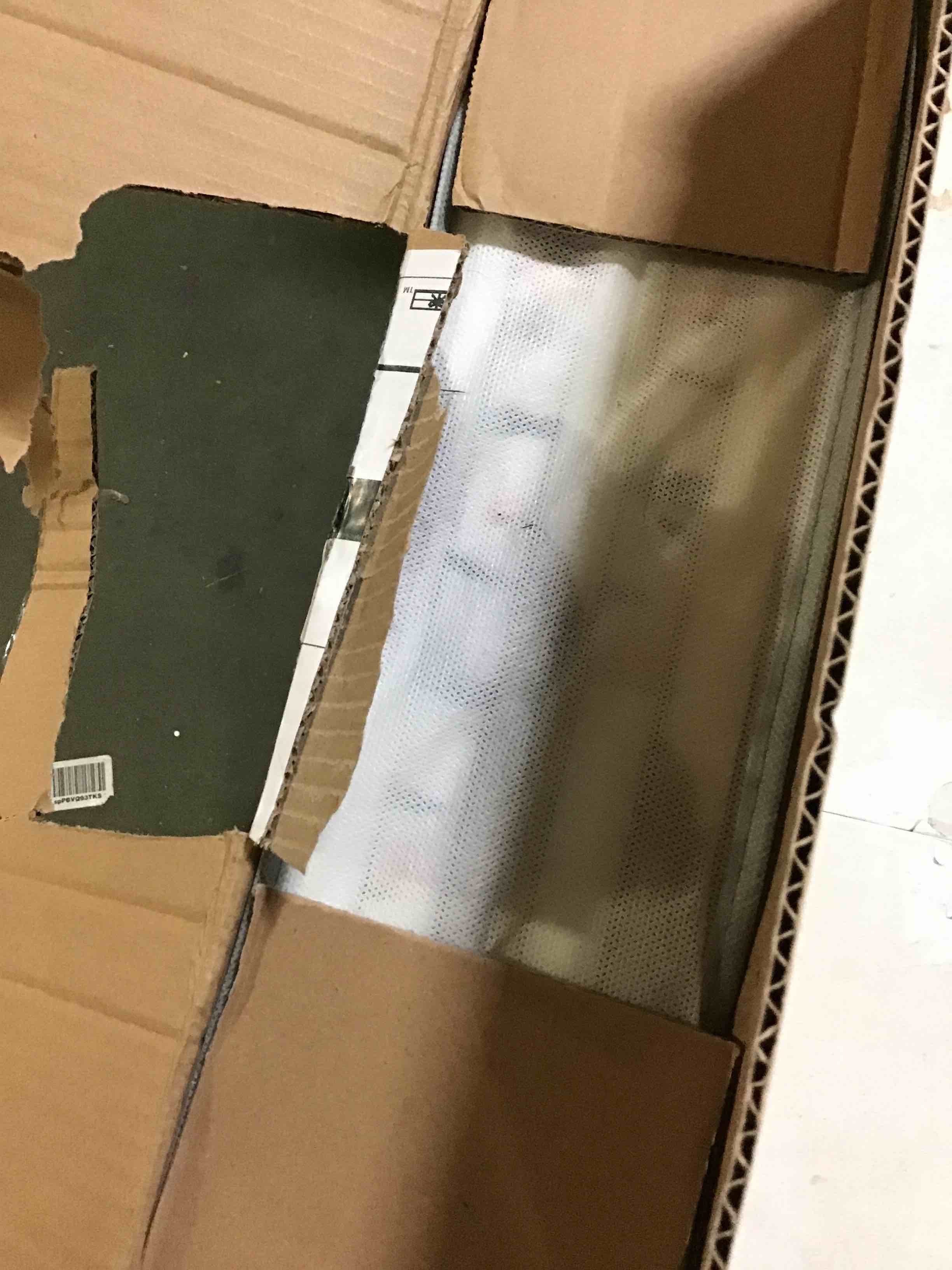 https://s3.amazonaws.com/lotting-images-prod/bidfta/YEL5578897_1697810021088.jpeg