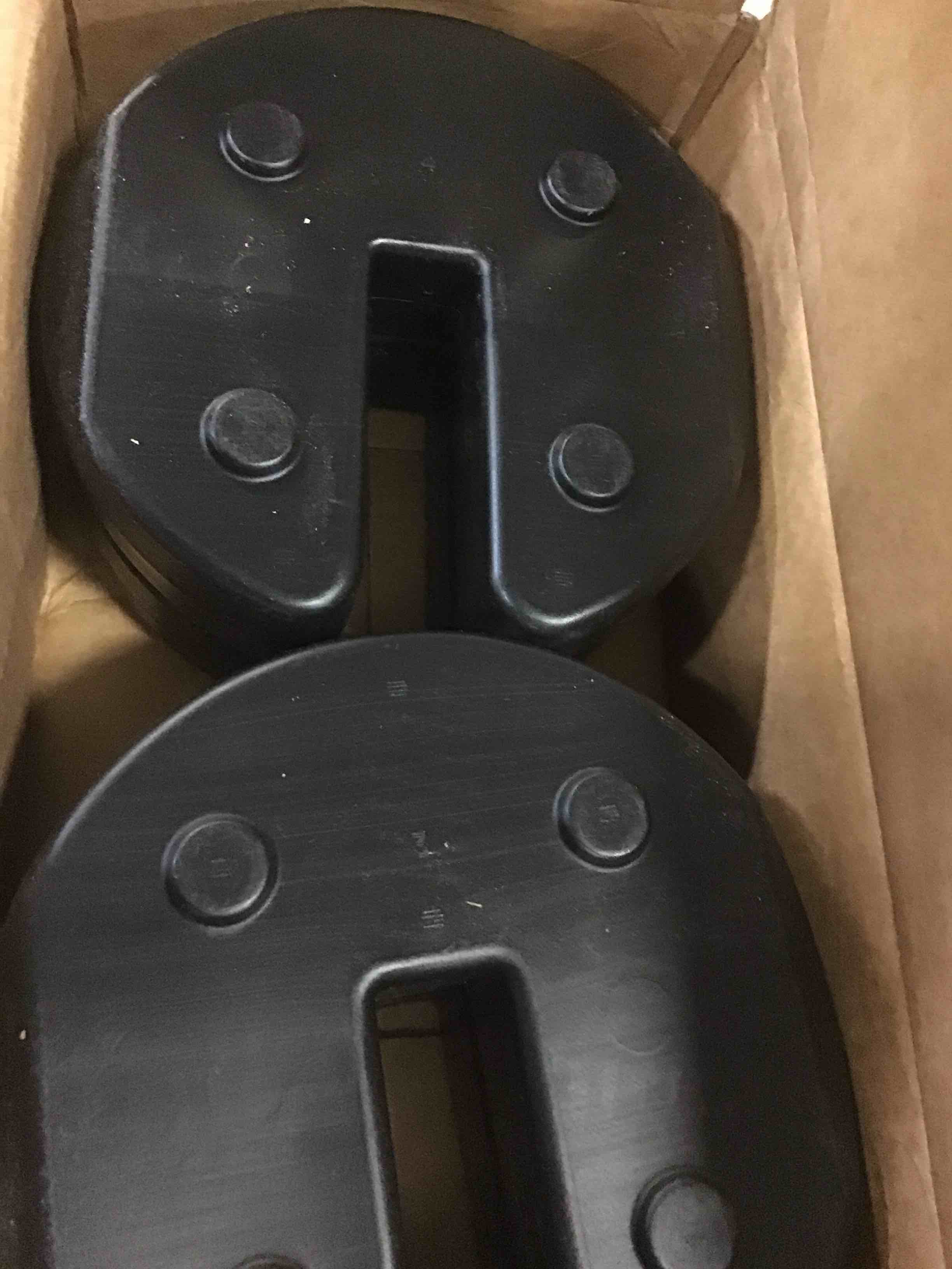 https://s3.amazonaws.com/lotting-images-prod/bidfta/YEL5579765_1697816690952.jpeg