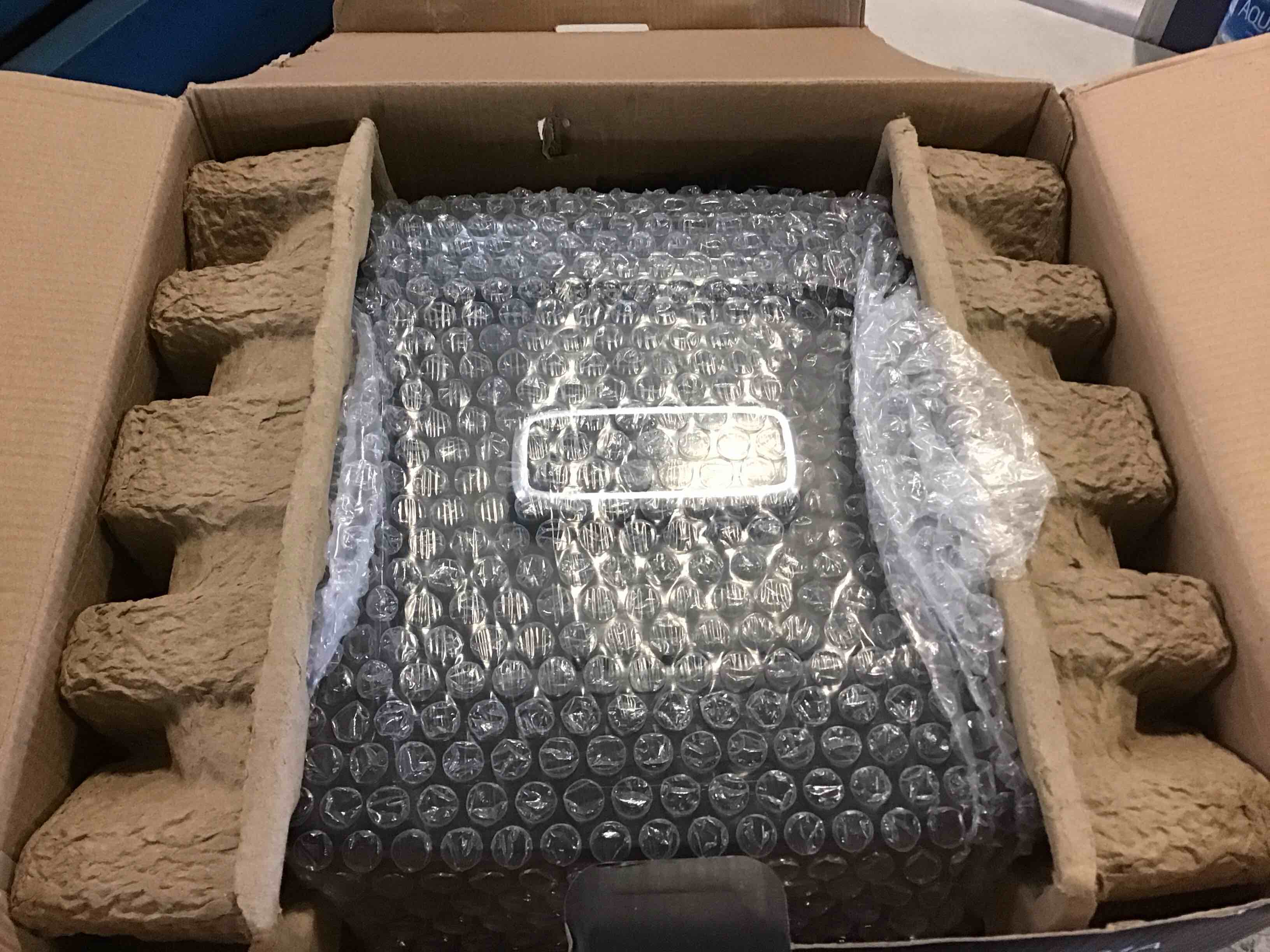 https://s3.amazonaws.com/lotting-images-prod/bidfta/YEL5580229_1698769678736.jpeg