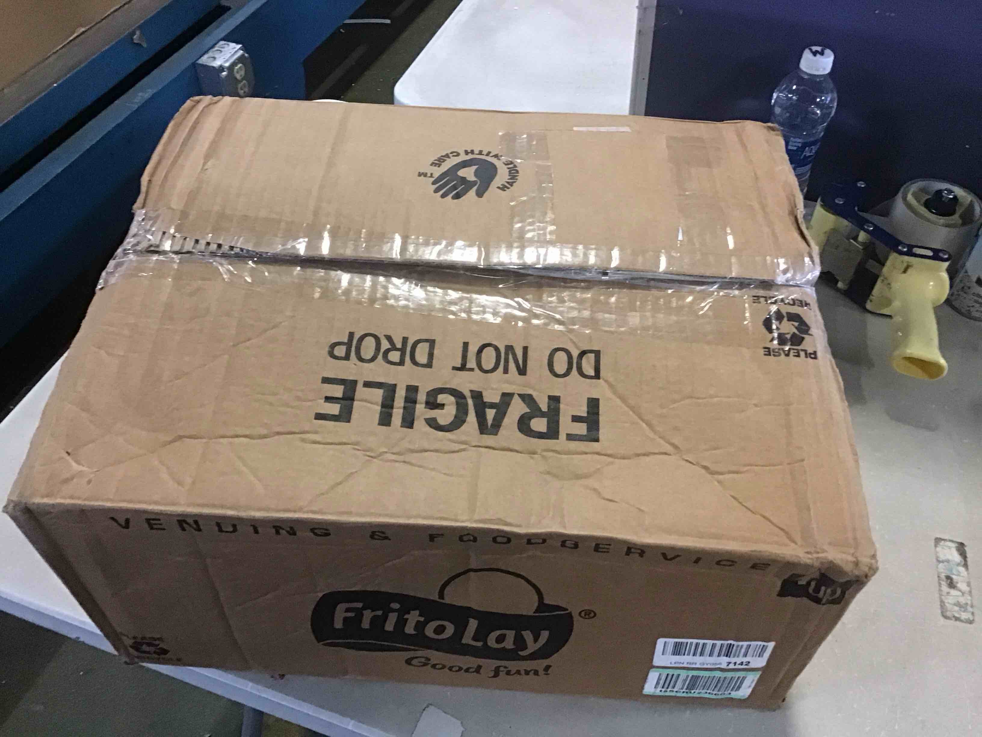 https://s3.amazonaws.com/lotting-images-prod/bidfta/YEL5580244_1698773708857.jpeg