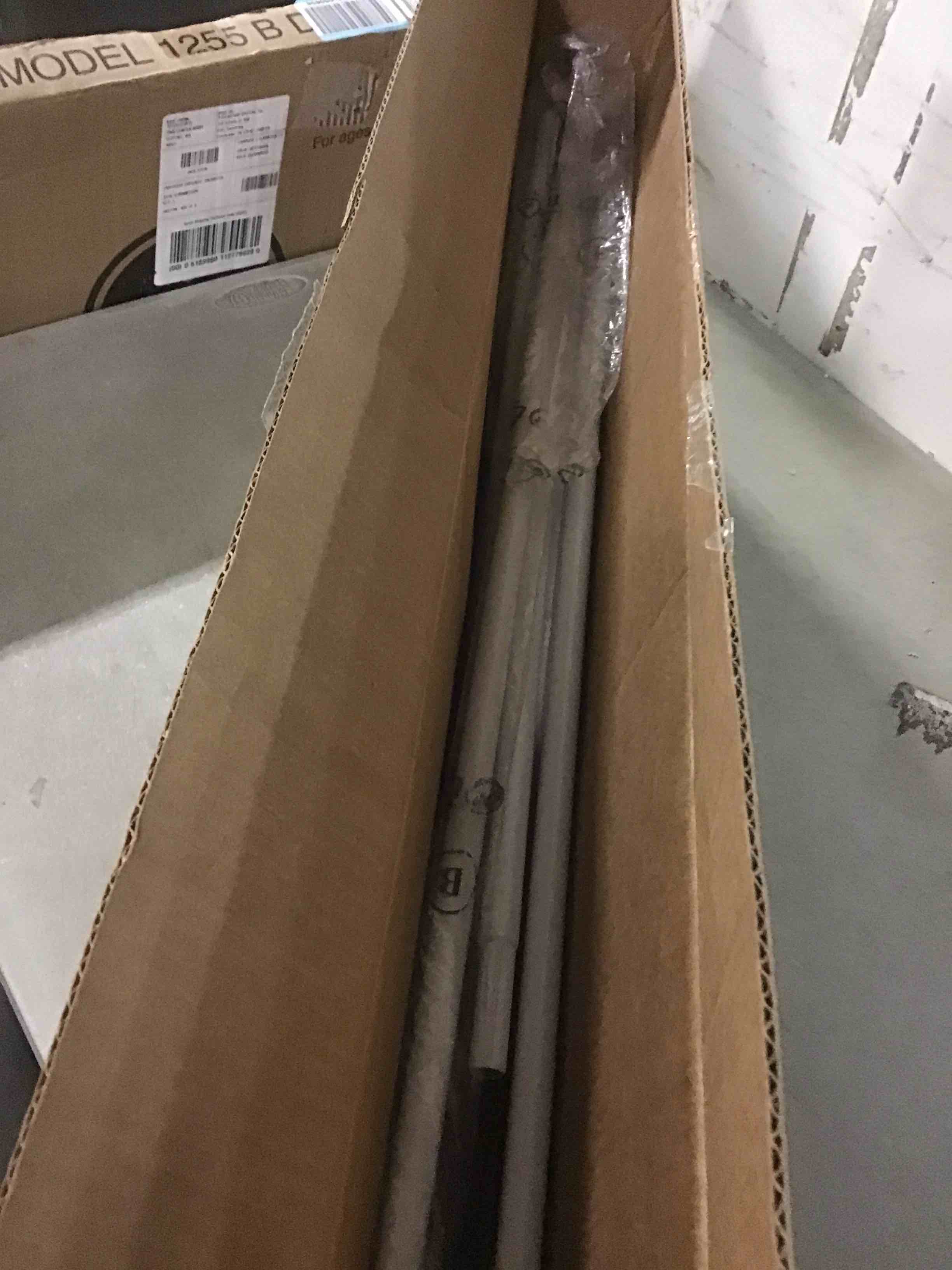 https://s3.amazonaws.com/lotting-images-prod/bidfta/YEL5580321_1698840425625.jpeg