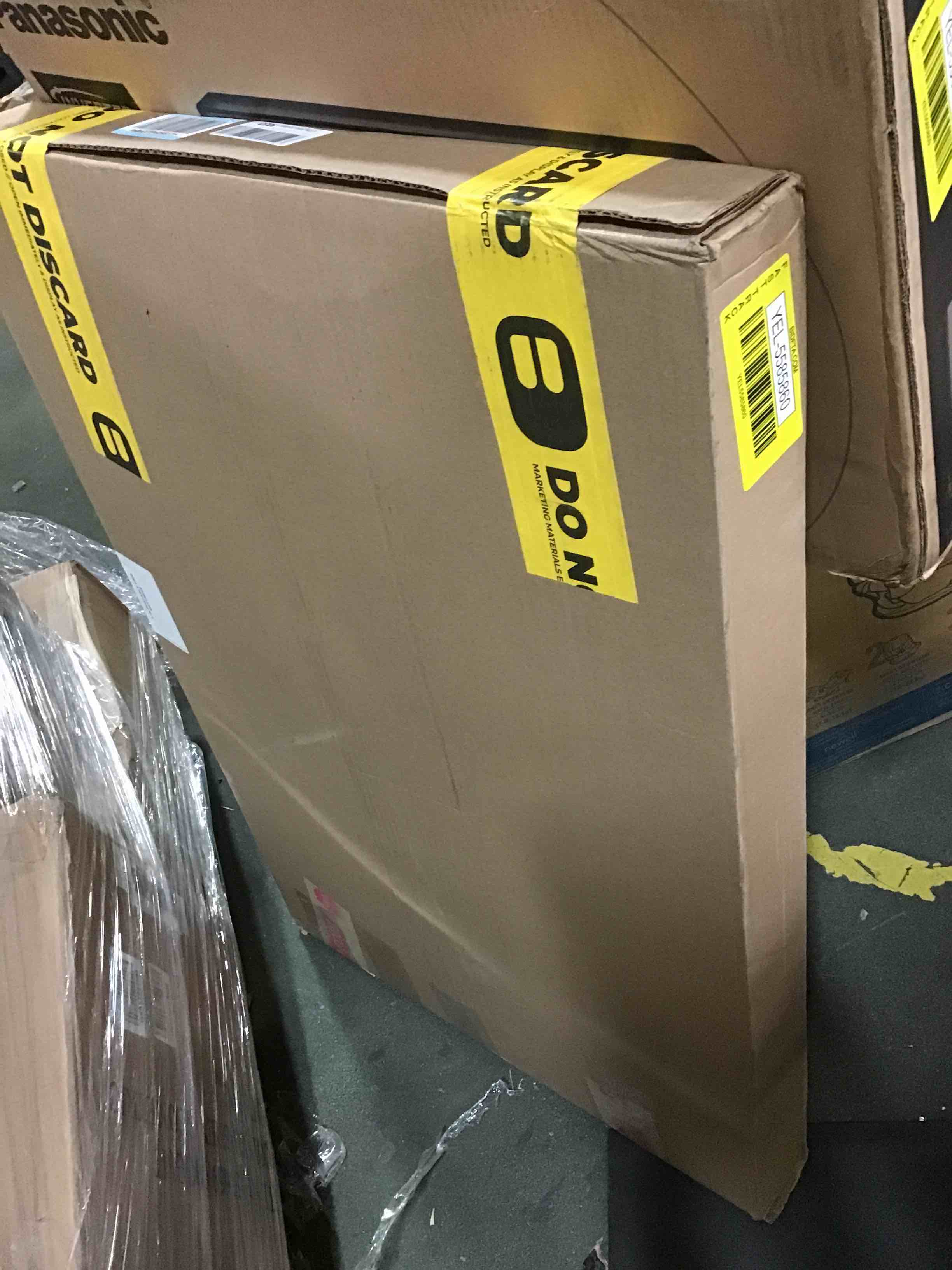 https://s3.amazonaws.com/lotting-images-prod/bidfta/YEL5585860_1697565733240.jpeg