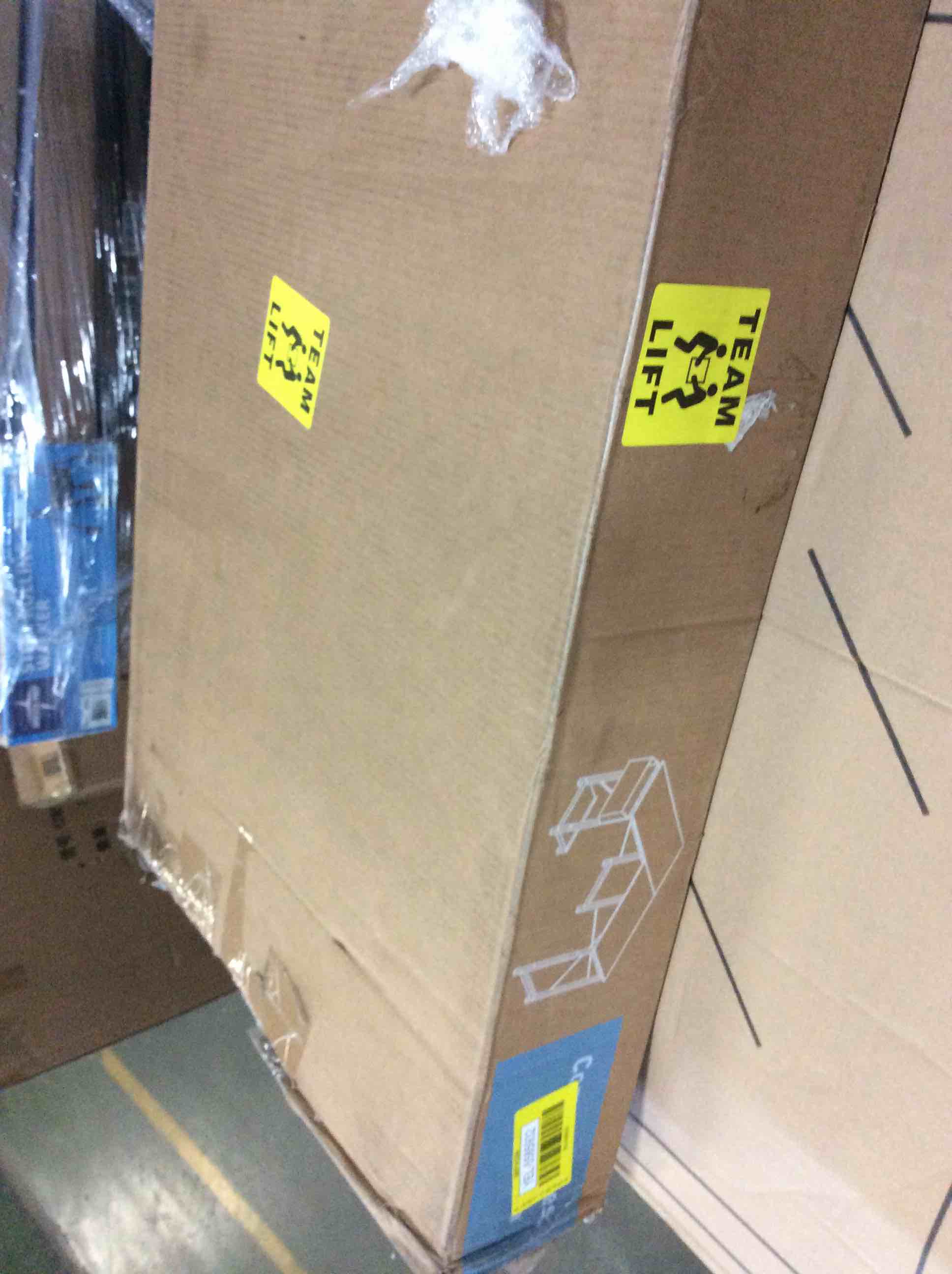 https://s3.amazonaws.com/lotting-images-prod/bidfta/YEL5585932_1697636616261.jpeg
