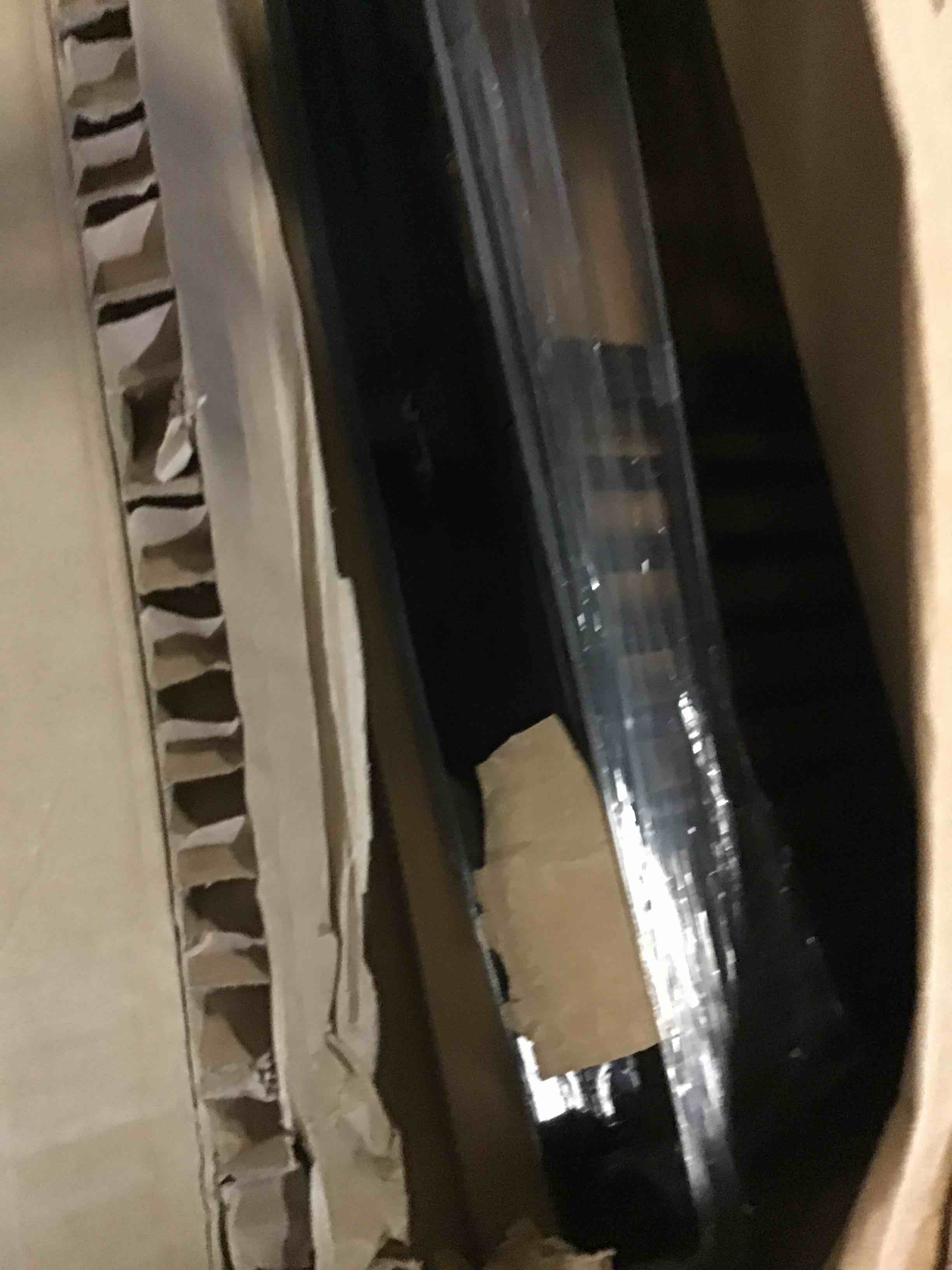 https://s3.amazonaws.com/lotting-images-prod/bidfta/YEL5586210_1697807561548.jpeg