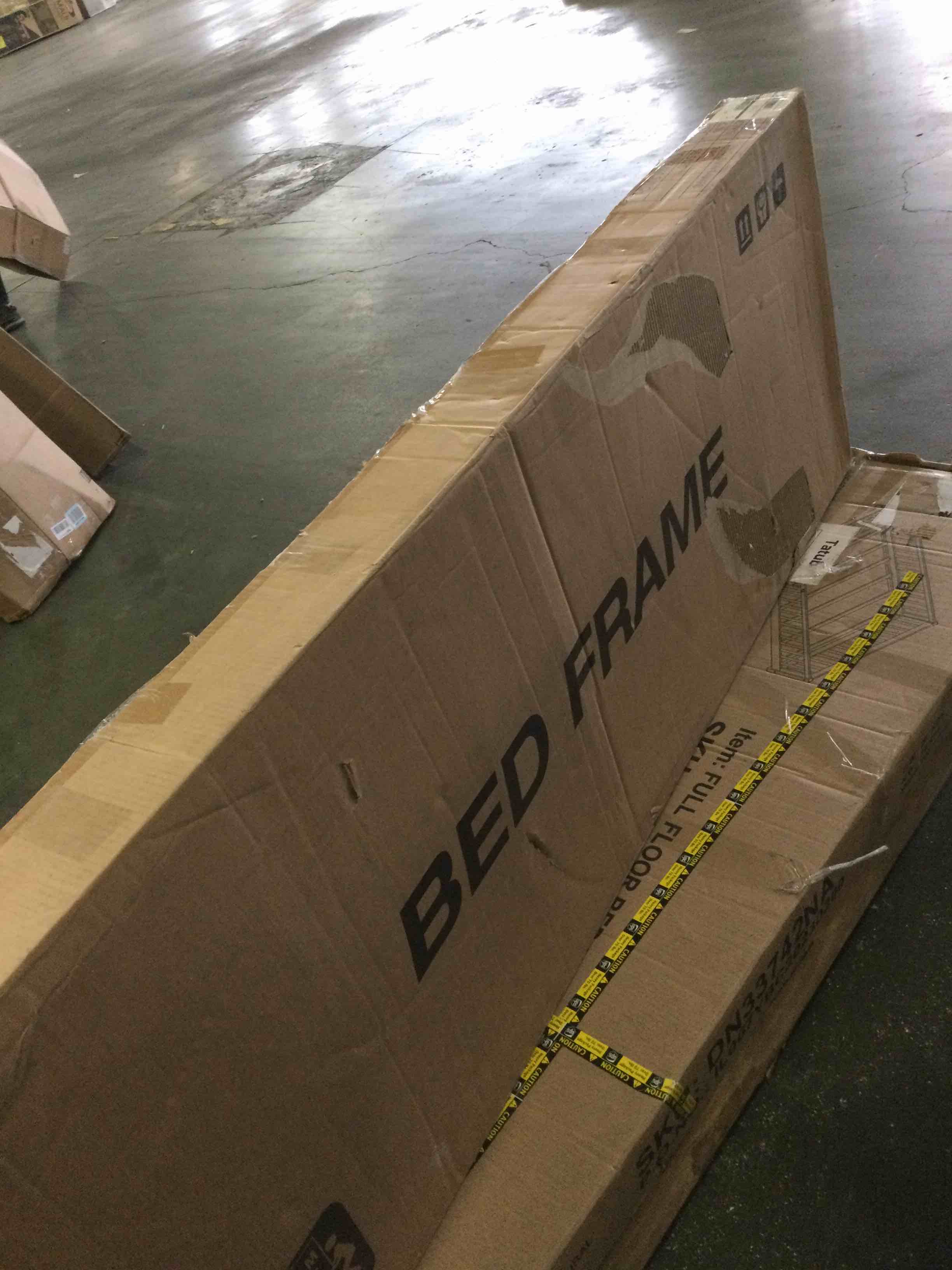 https://s3.amazonaws.com/lotting-images-prod/bidfta/YEL5589430_1696526969630.jpeg