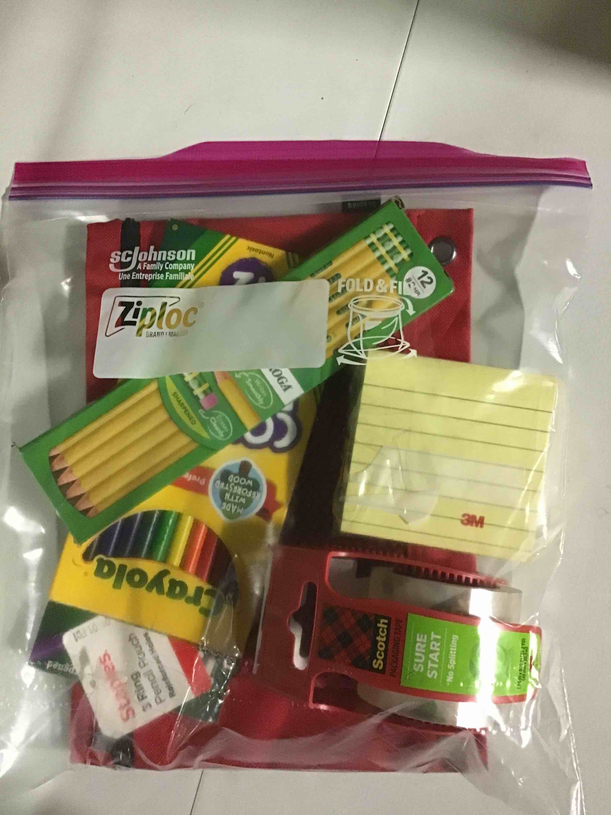 https://s3.amazonaws.com/lotting-images-prod/bidfta/YEL5589467_1695986270842.jpeg
