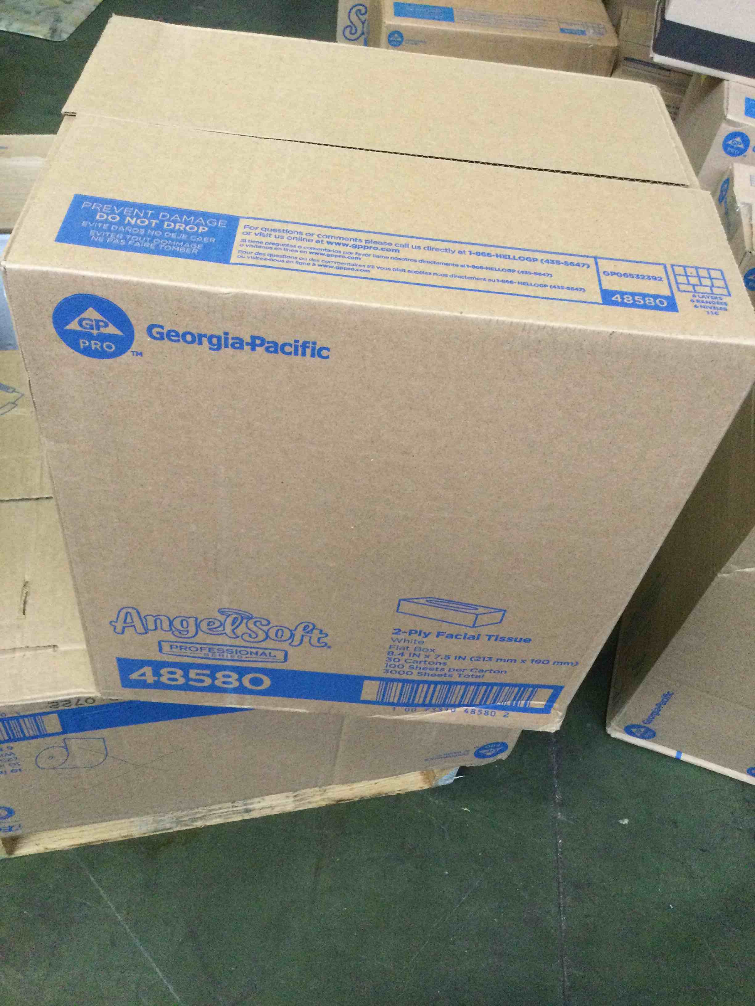 https://s3.amazonaws.com/lotting-images-prod/bidfta/YEL5592587_1695906519911.jpeg