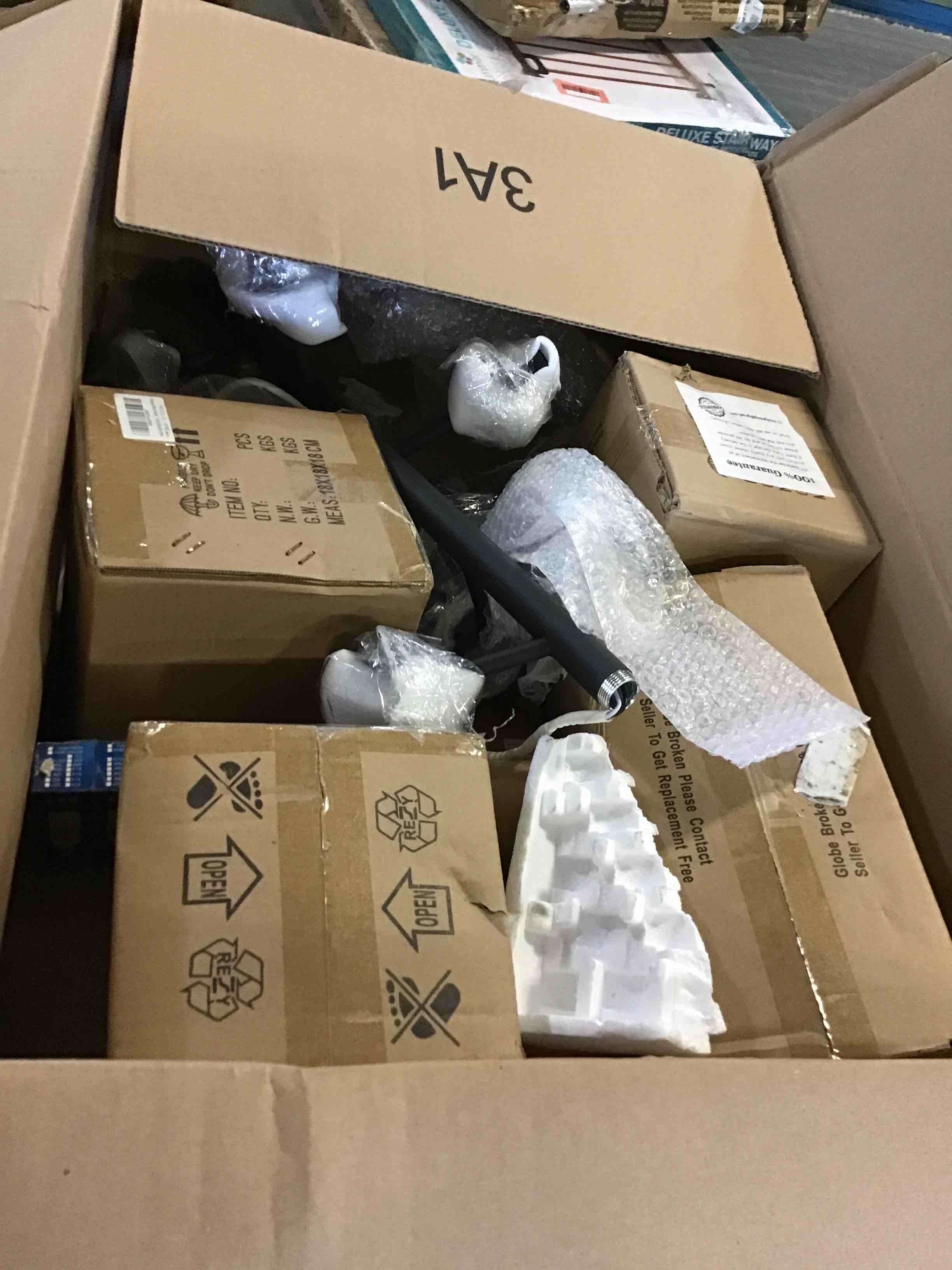 https://s3.amazonaws.com/lotting-images-prod/bidfta/YEL5597266_1696264302690.jpeg