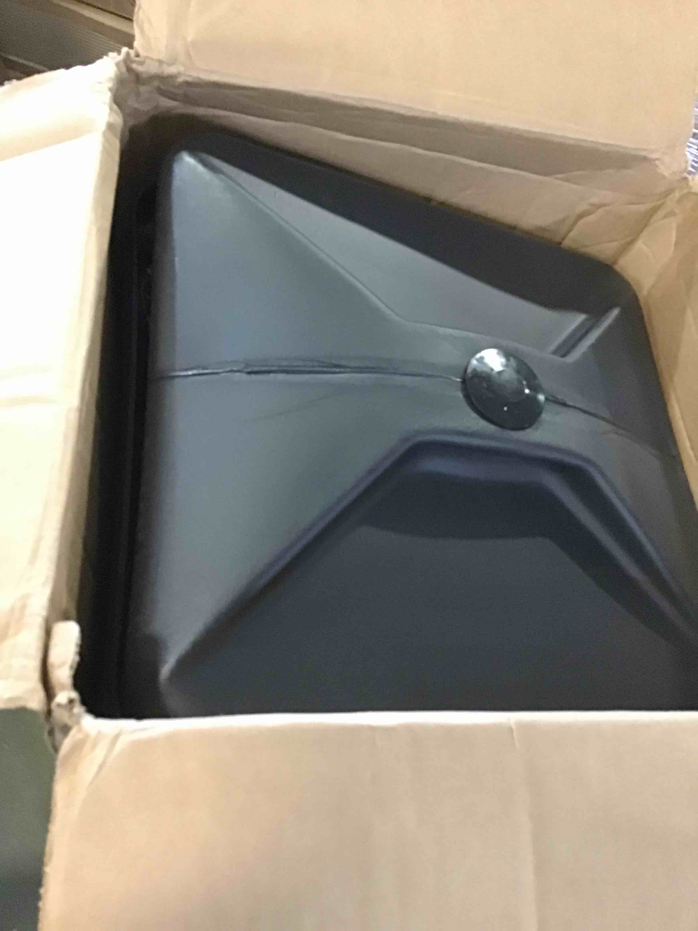 https://s3.amazonaws.com/lotting-images-prod/bidfta/YEL5597309_1696271616150.jpeg