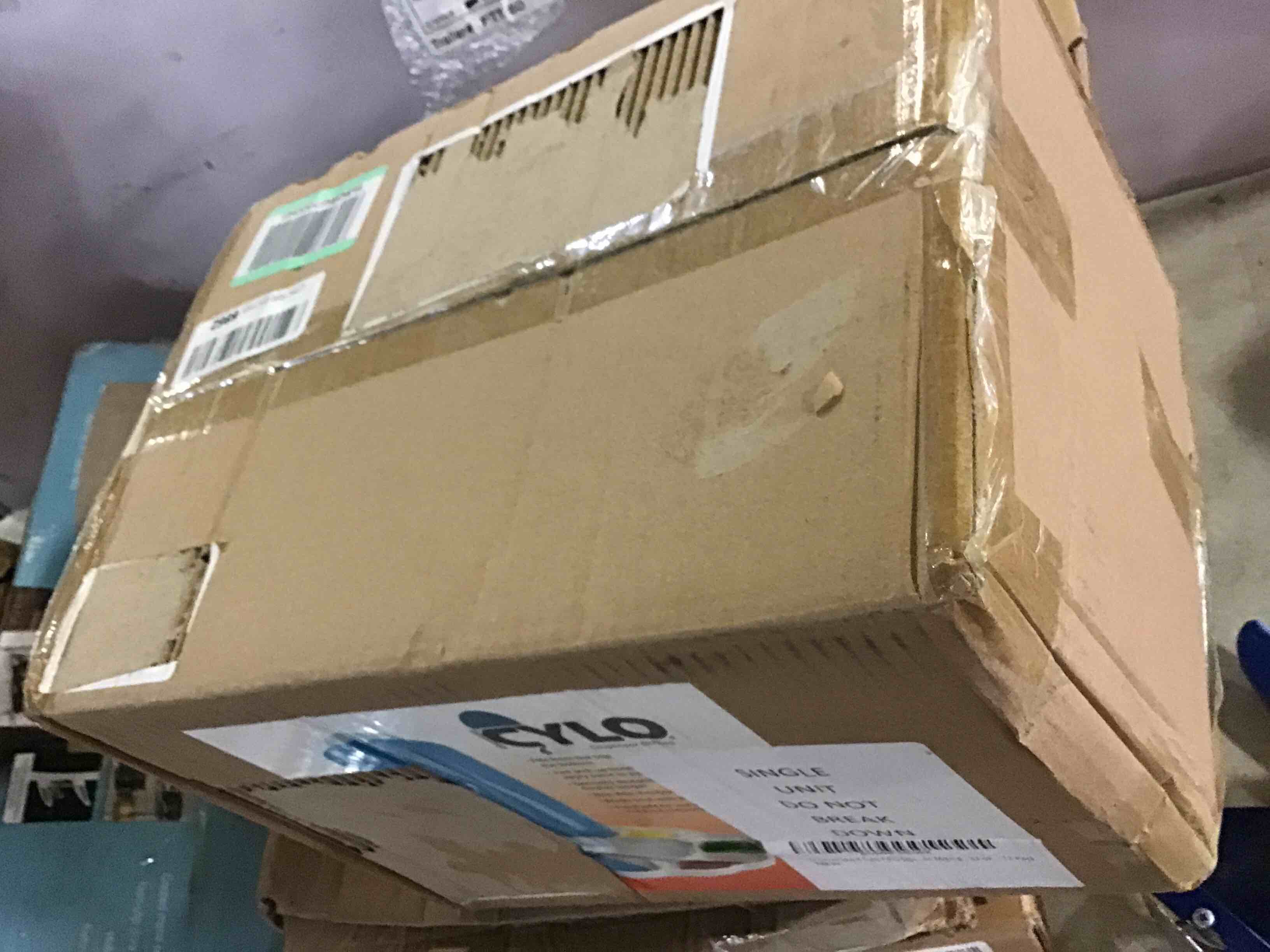 https://s3.amazonaws.com/lotting-images-prod/bidfta/YEL5597931_1696533923666.jpeg