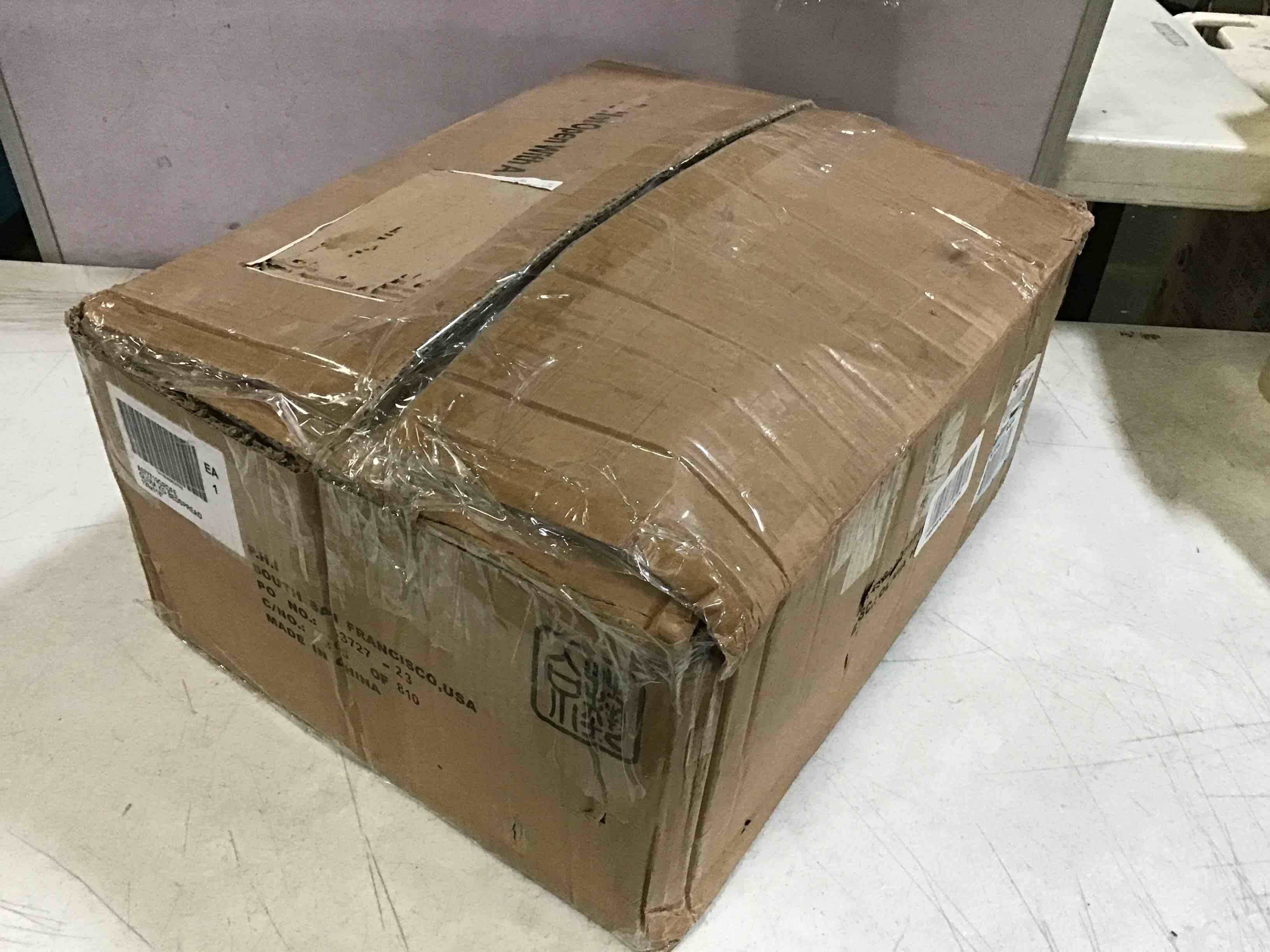https://s3.amazonaws.com/lotting-images-prod/bidfta/YEL5598508_1695836137892.jpeg