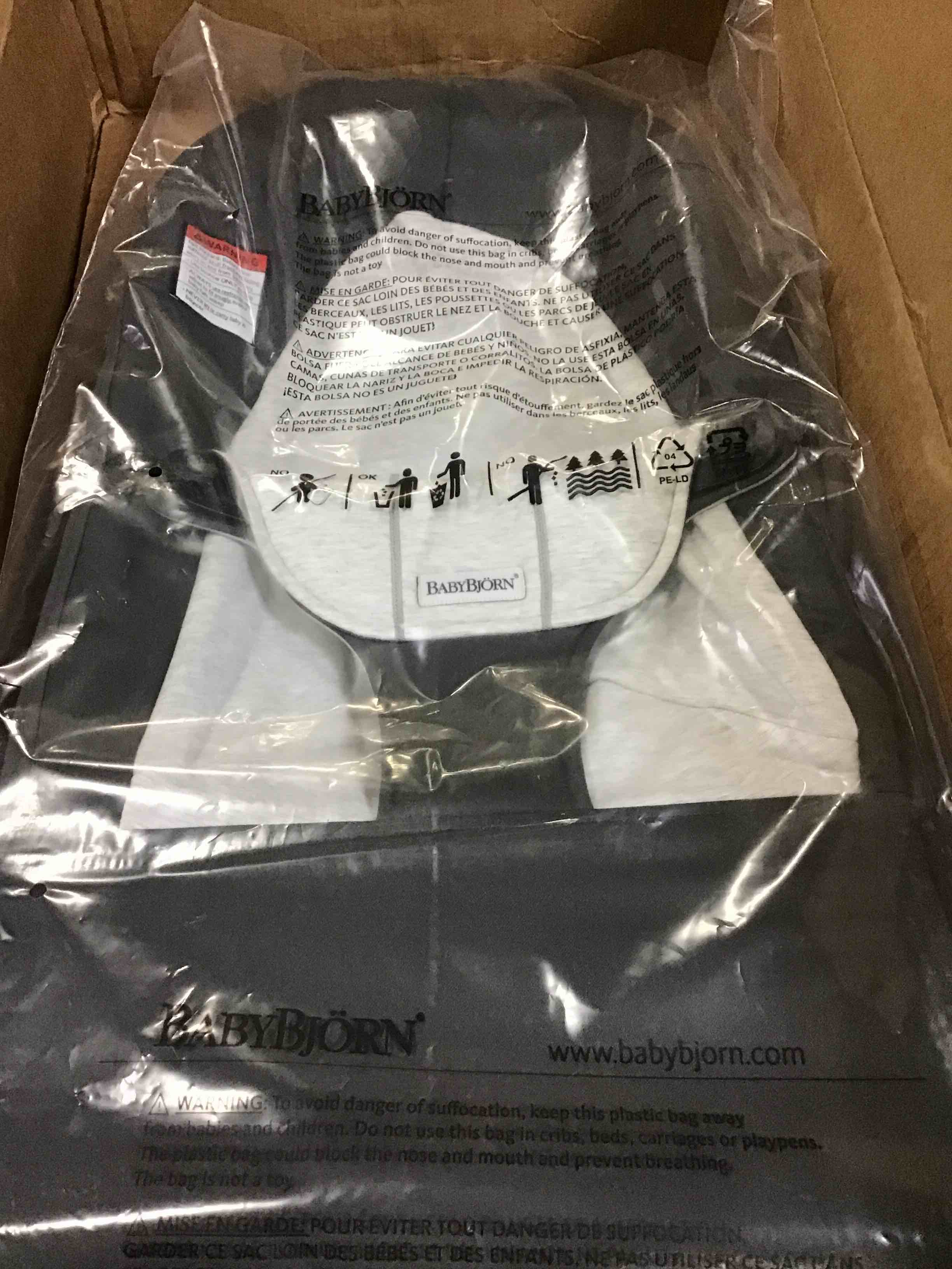 https://s3.amazonaws.com/lotting-images-prod/bidfta/YEL5598528_1695839206127.jpeg