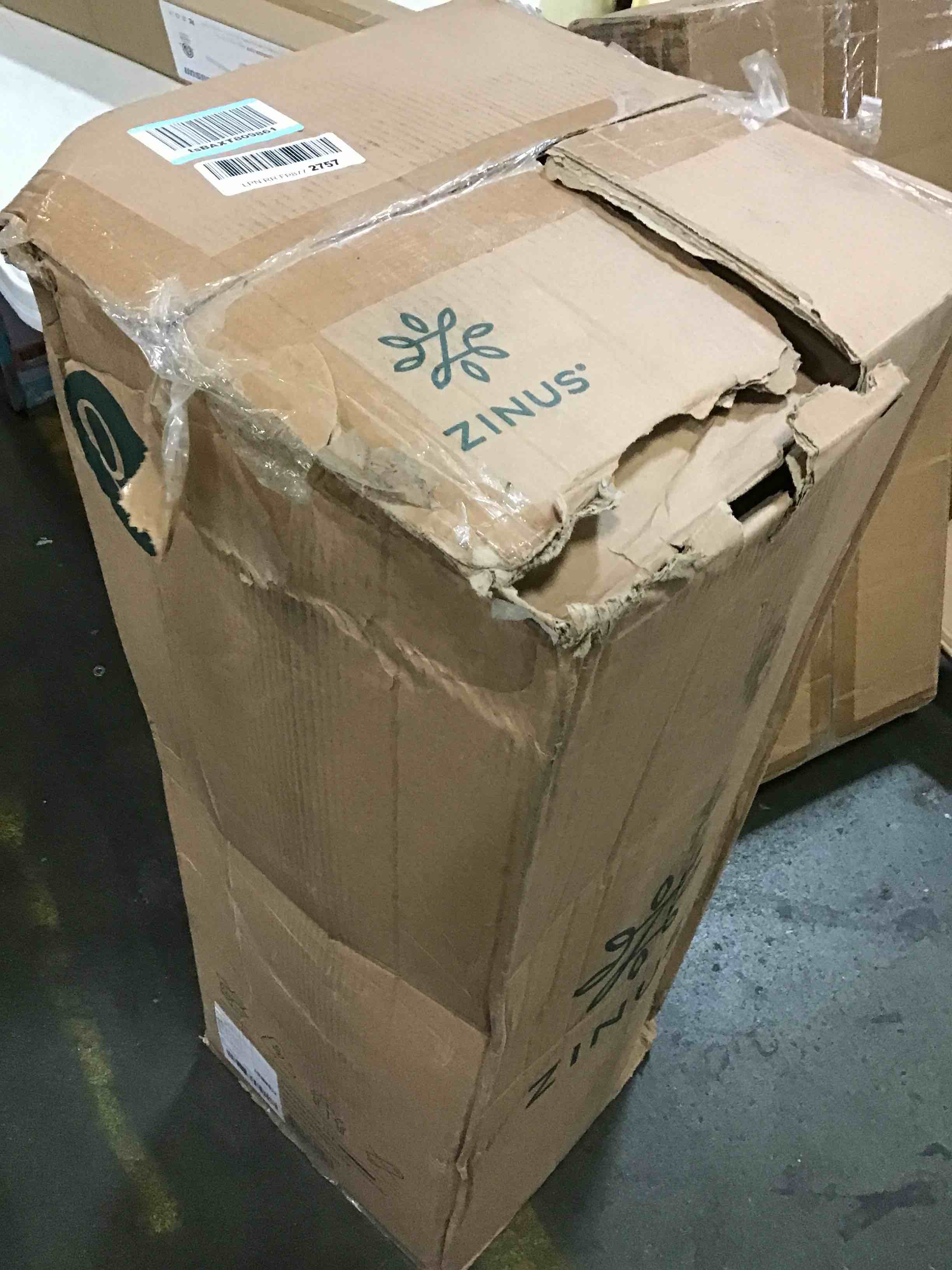 https://s3.amazonaws.com/lotting-images-prod/bidfta/YEL5598546_1695843939417.jpeg