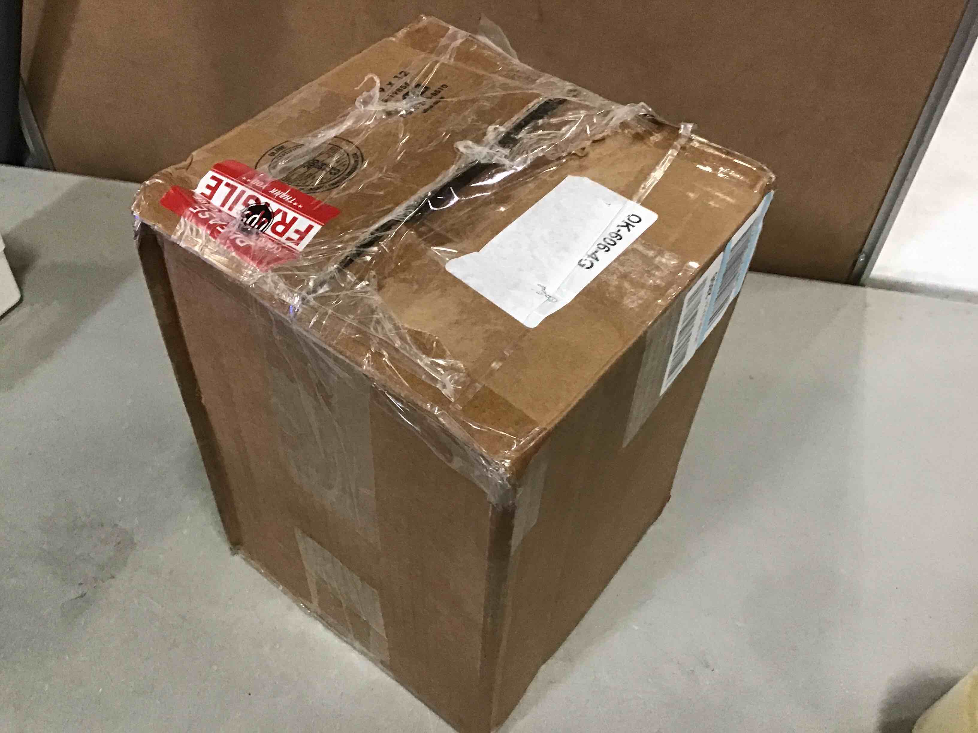 https://s3.amazonaws.com/lotting-images-prod/bidfta/YEL5598602_1695911180685.jpeg