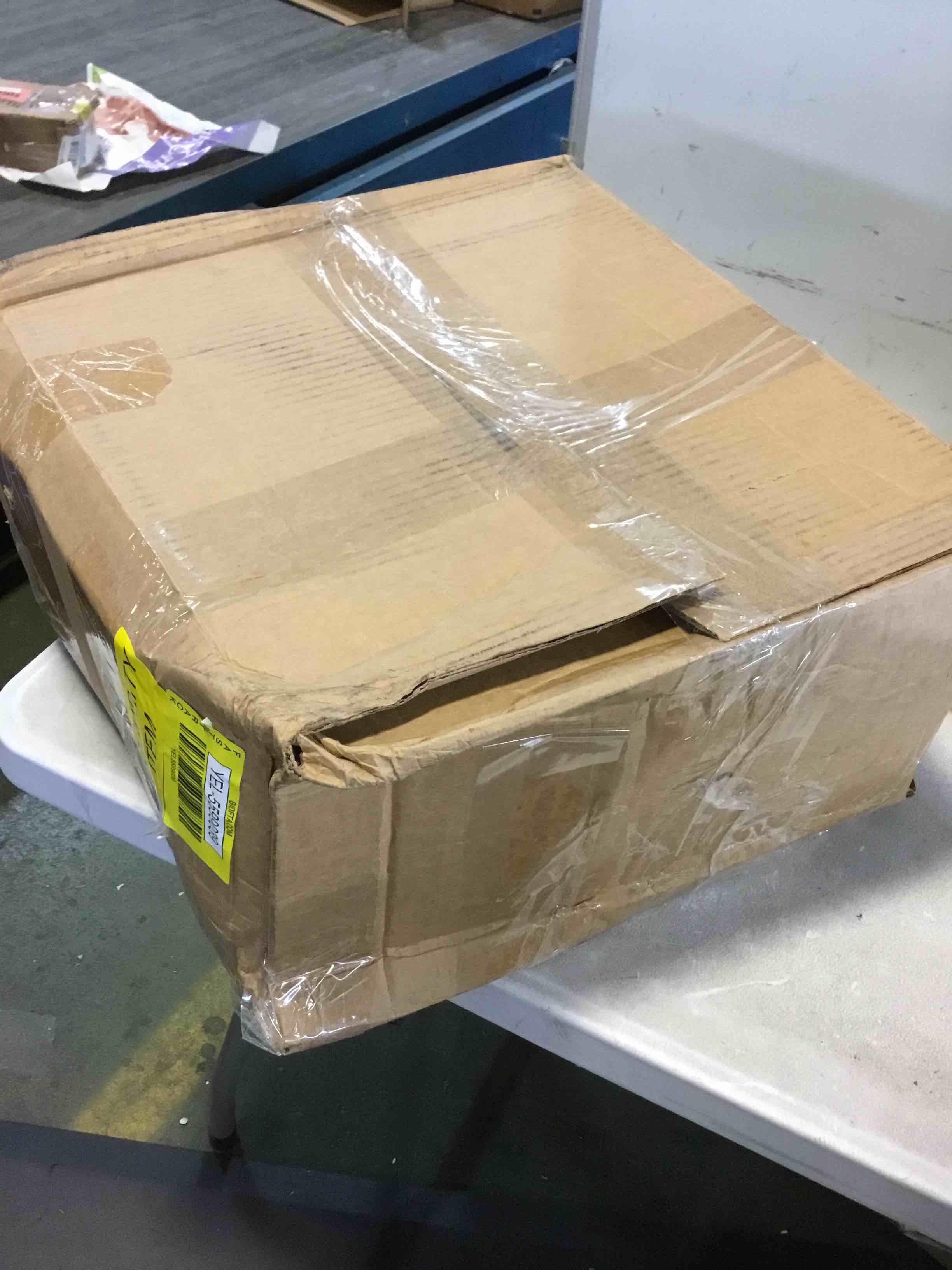 https://s3.amazonaws.com/lotting-images-prod/bidfta/YEL5599039_1697222261237.jpeg