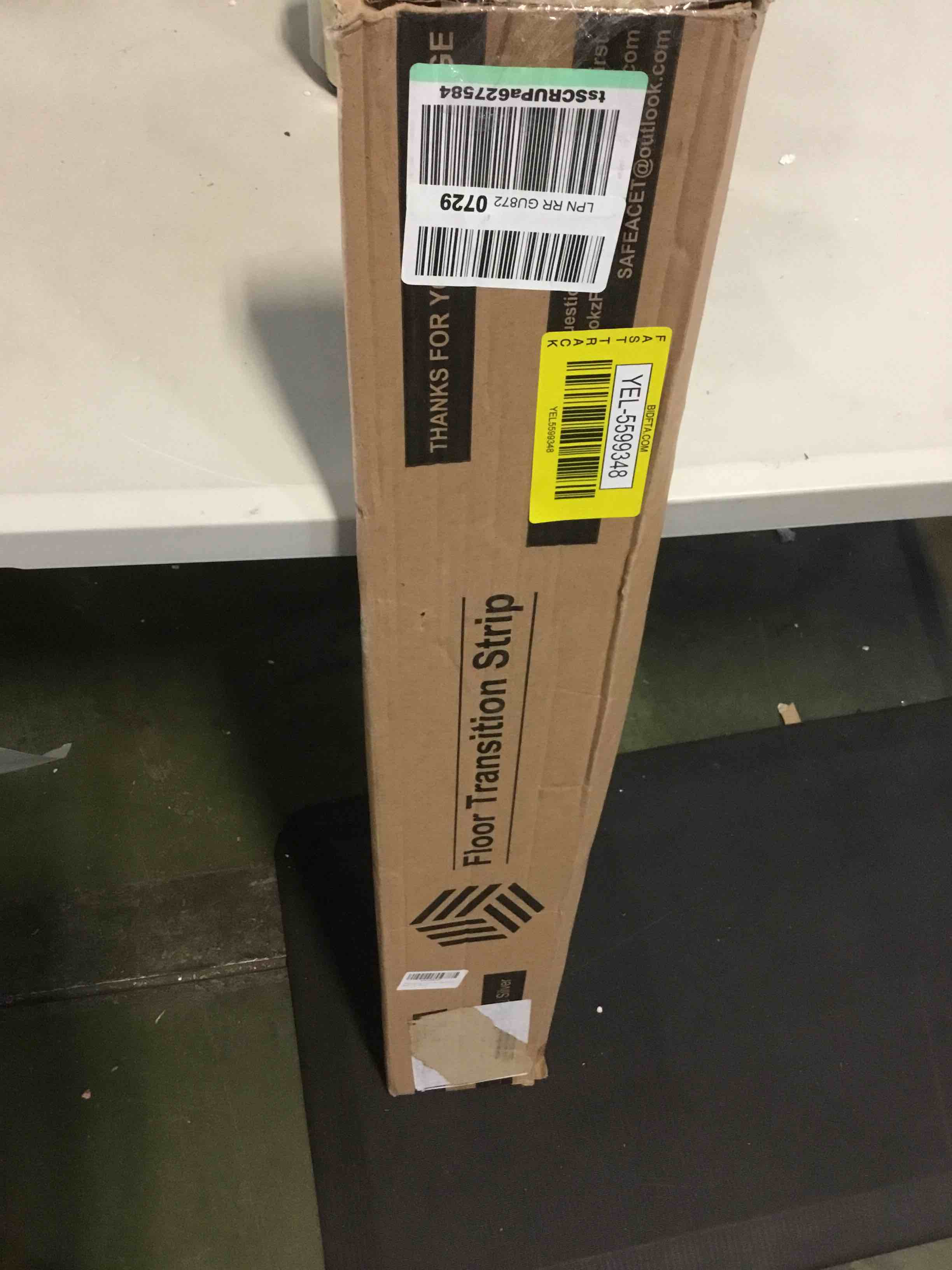 https://s3.amazonaws.com/lotting-images-prod/bidfta/YEL5599348_1697472066200.jpeg