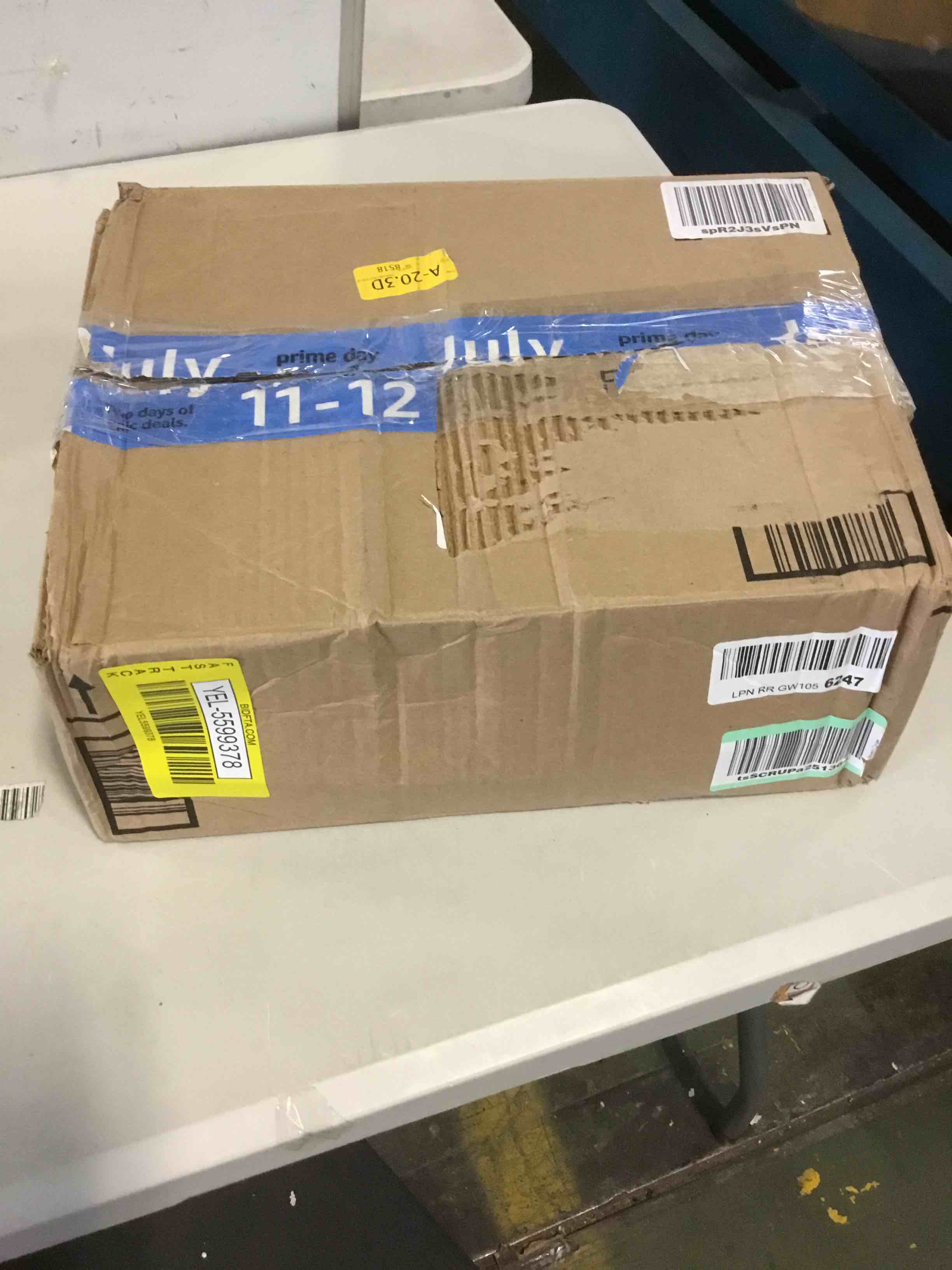 https://s3.amazonaws.com/lotting-images-prod/bidfta/YEL5599378_1697477594112.jpeg