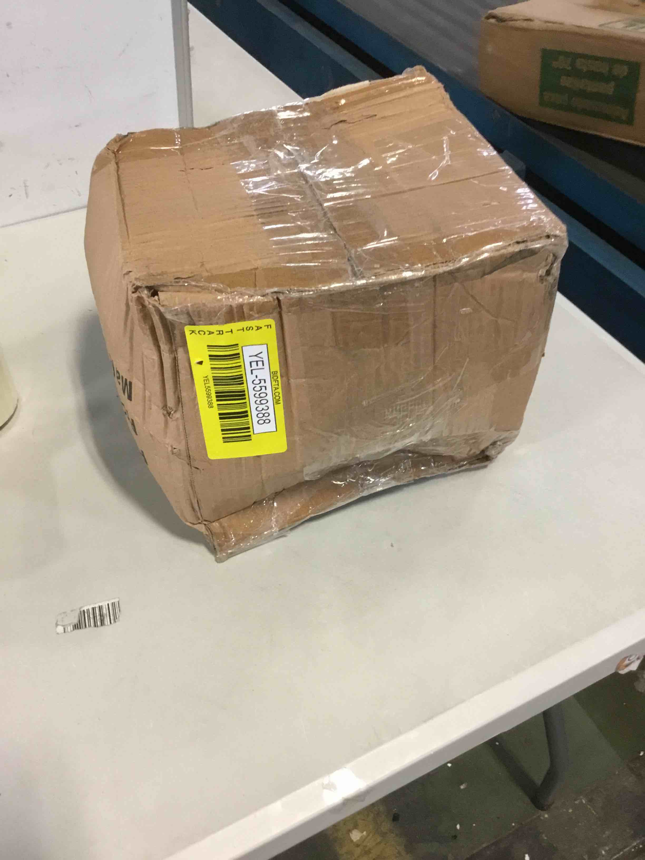 https://s3.amazonaws.com/lotting-images-prod/bidfta/YEL5599388_1697478658720.jpeg