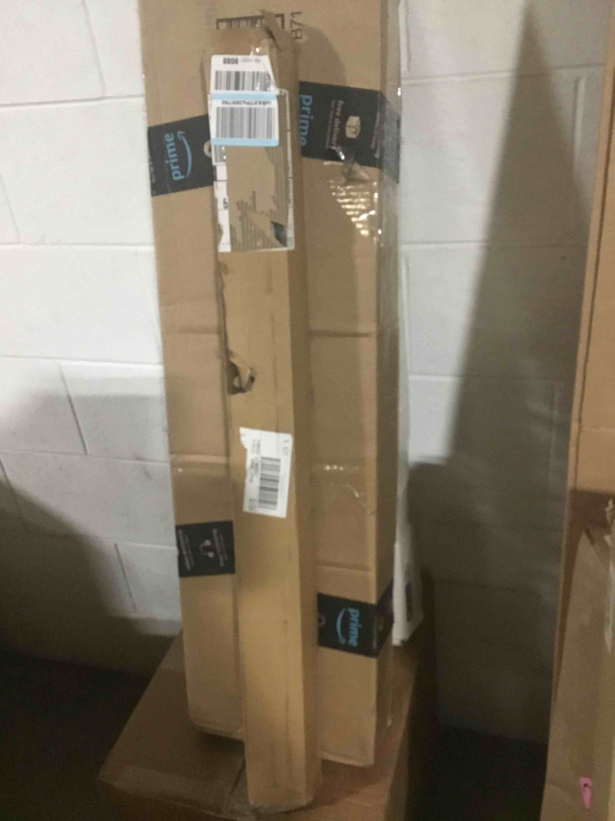 https://s3.amazonaws.com/lotting-images-prod/bidfta/YEL5604151_1708527722325.jpeg