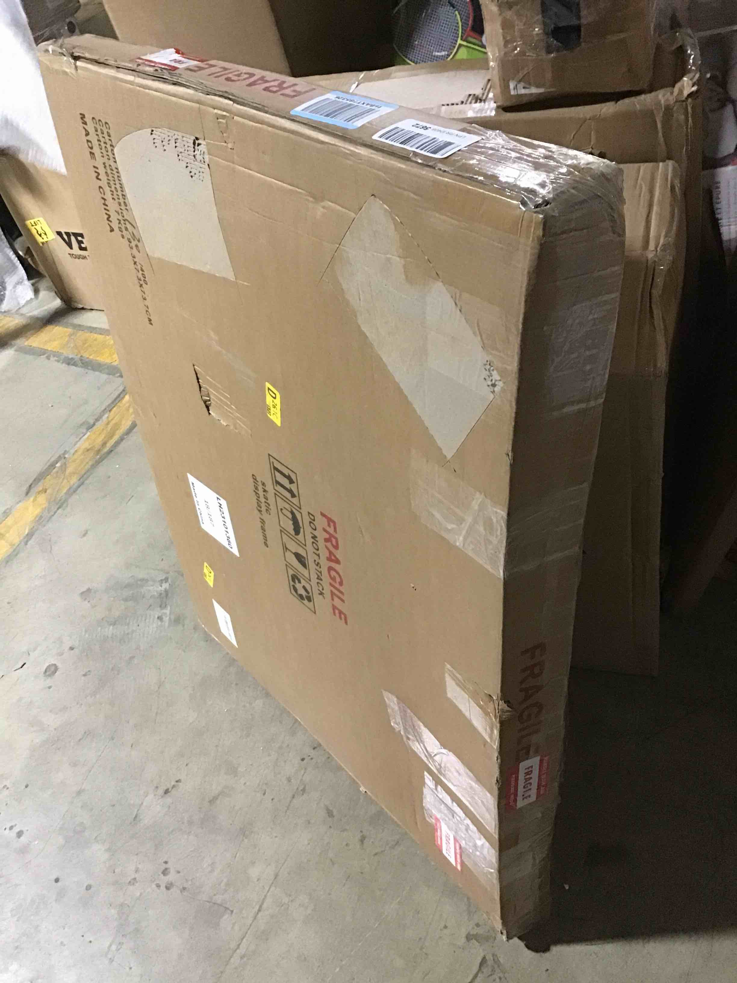 https://s3.amazonaws.com/lotting-images-prod/bidfta/YEL5604203_1708528455820.jpeg